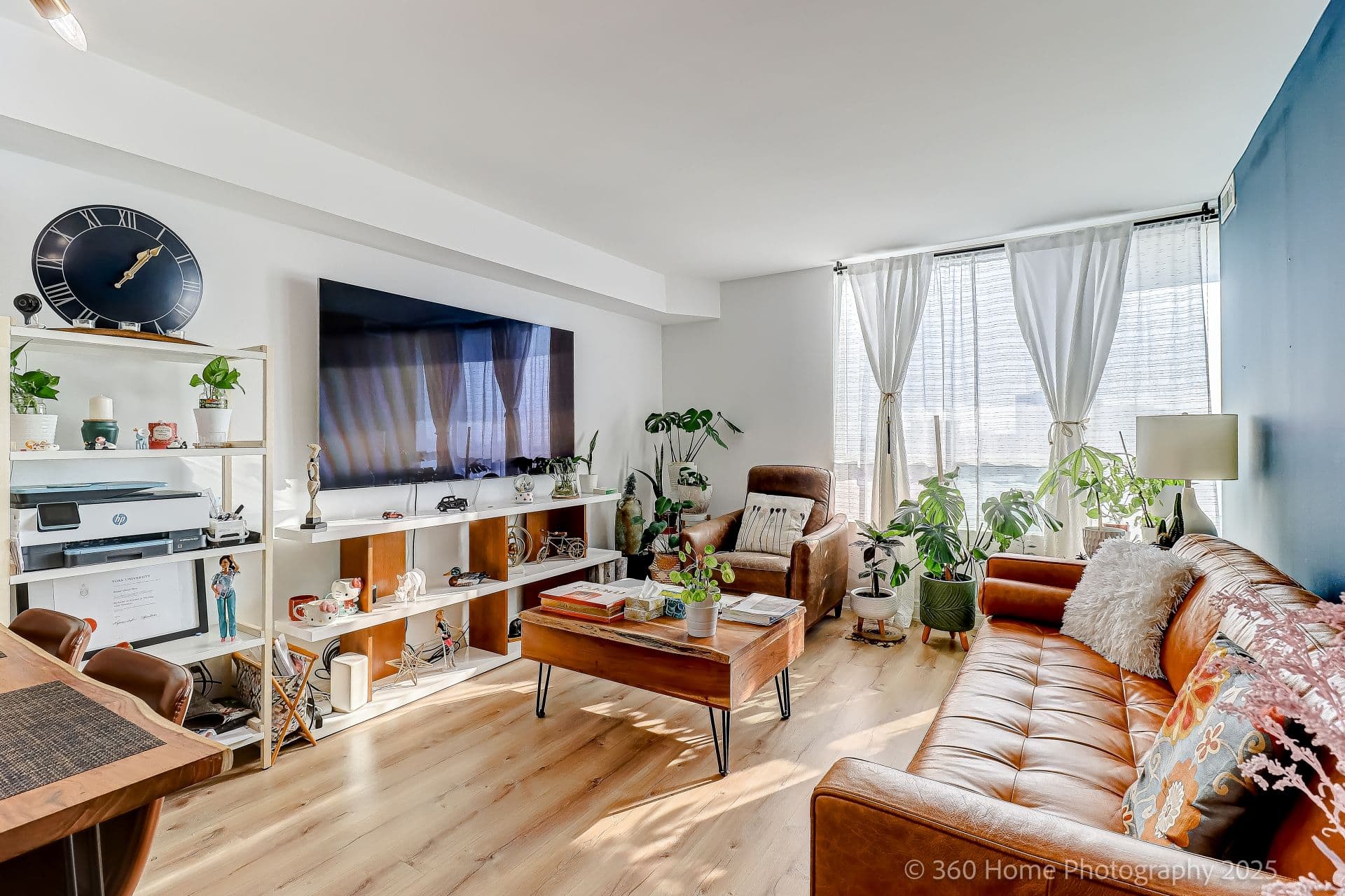 8 Covington Road 803, Toronto C04, ON M6A 3E5