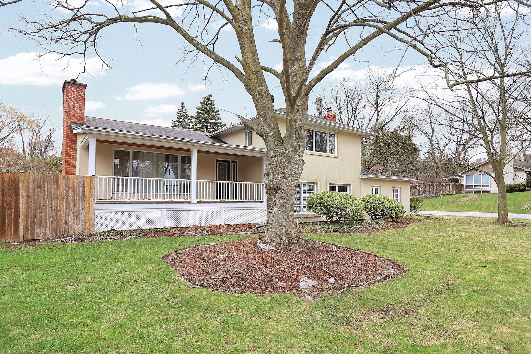 222 Alscot Crescent, Oakville, ON L6J 4R4