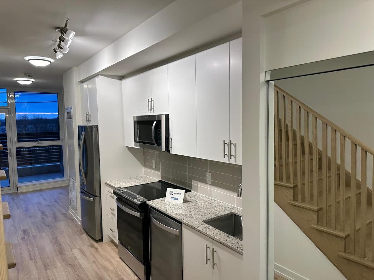 345 Wheat Boom Drive 103, Oakville, ON L6H 7X4