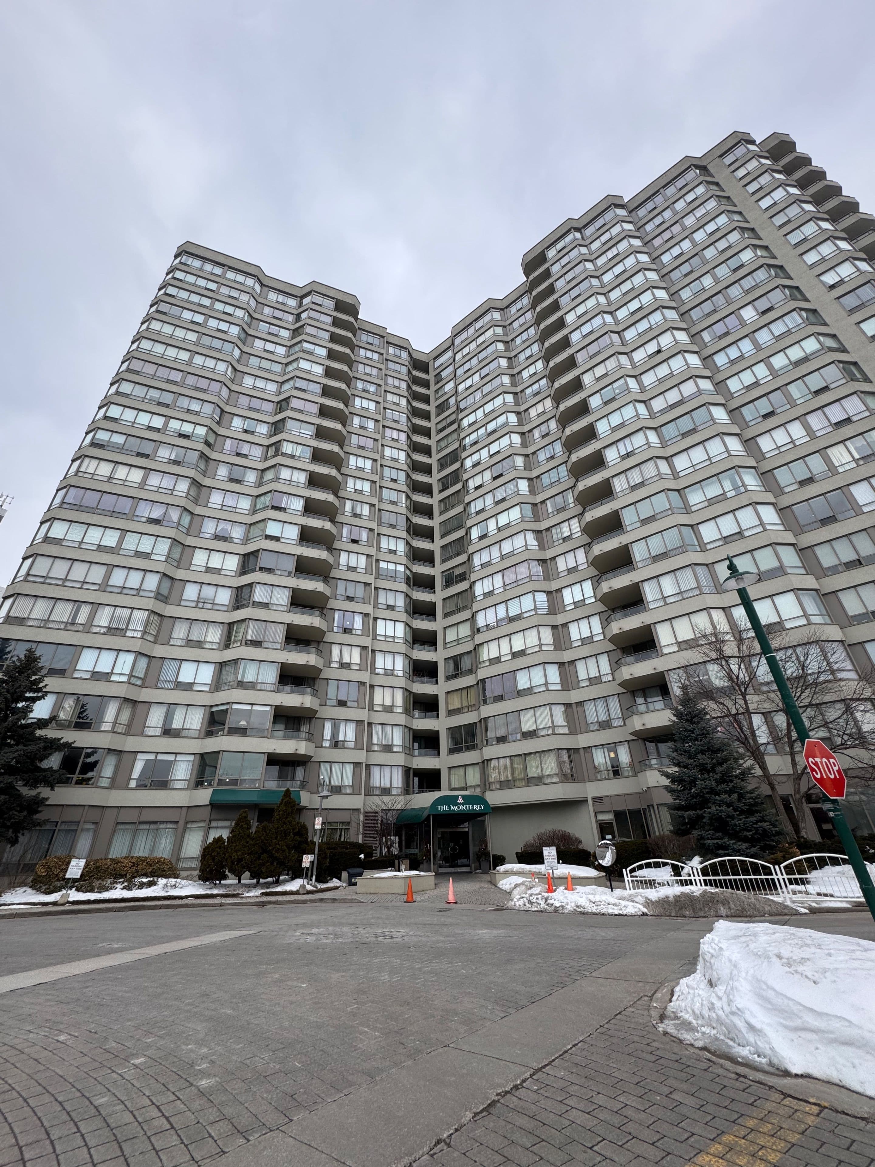 175 Bamburgh Circle 614, Toronto E05, ON M1W 3X8