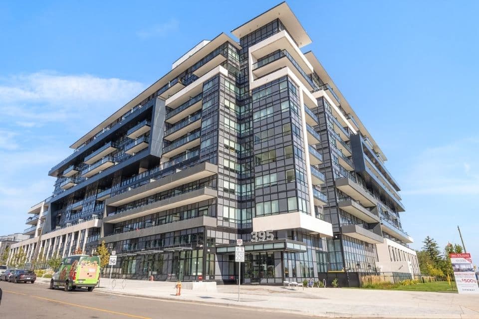 395 Dundas Street W 130, Oakville, ON L6M 5R8