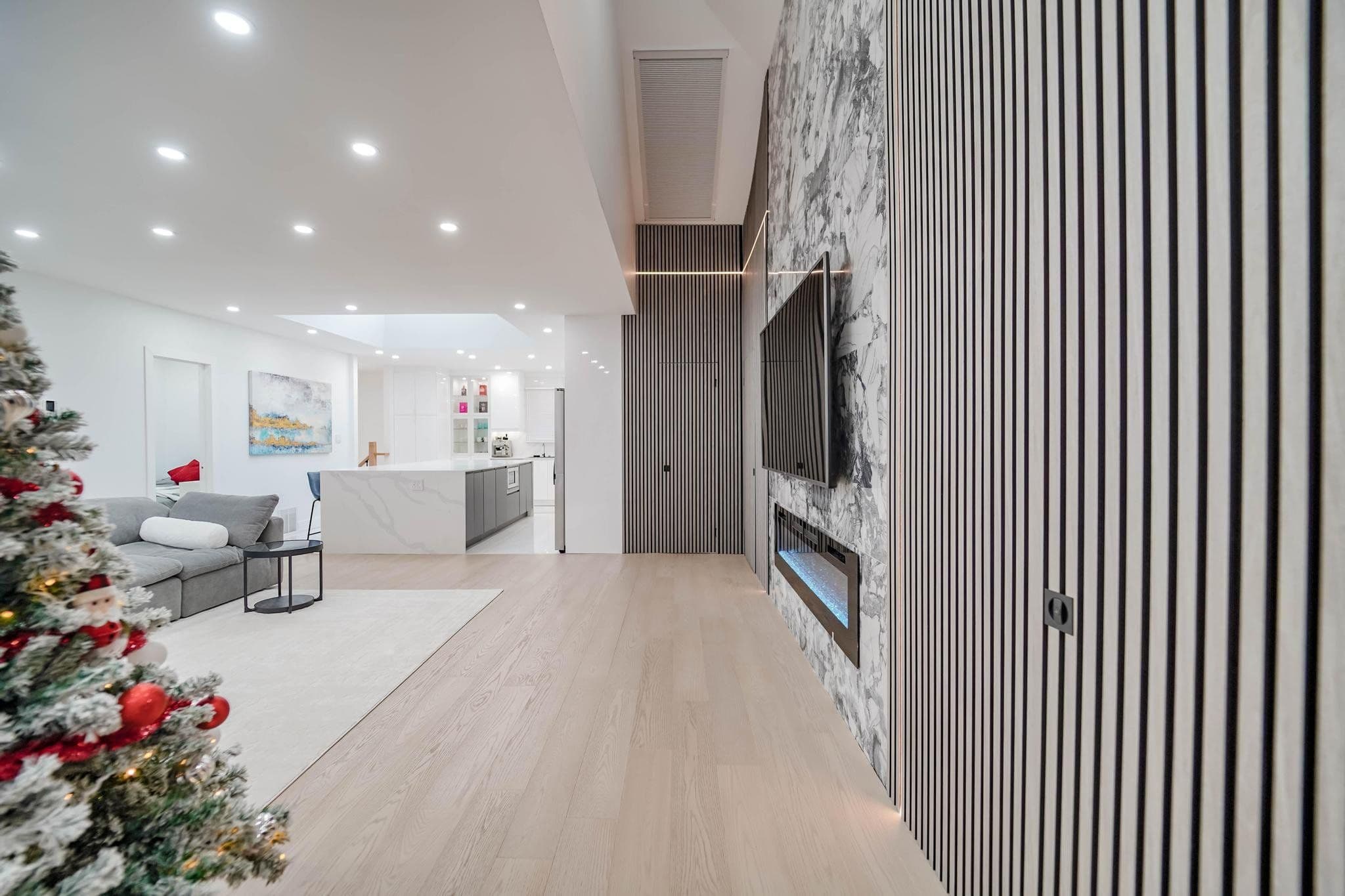 7118 Yonge Street, Innisfil, ON L9S 4P3