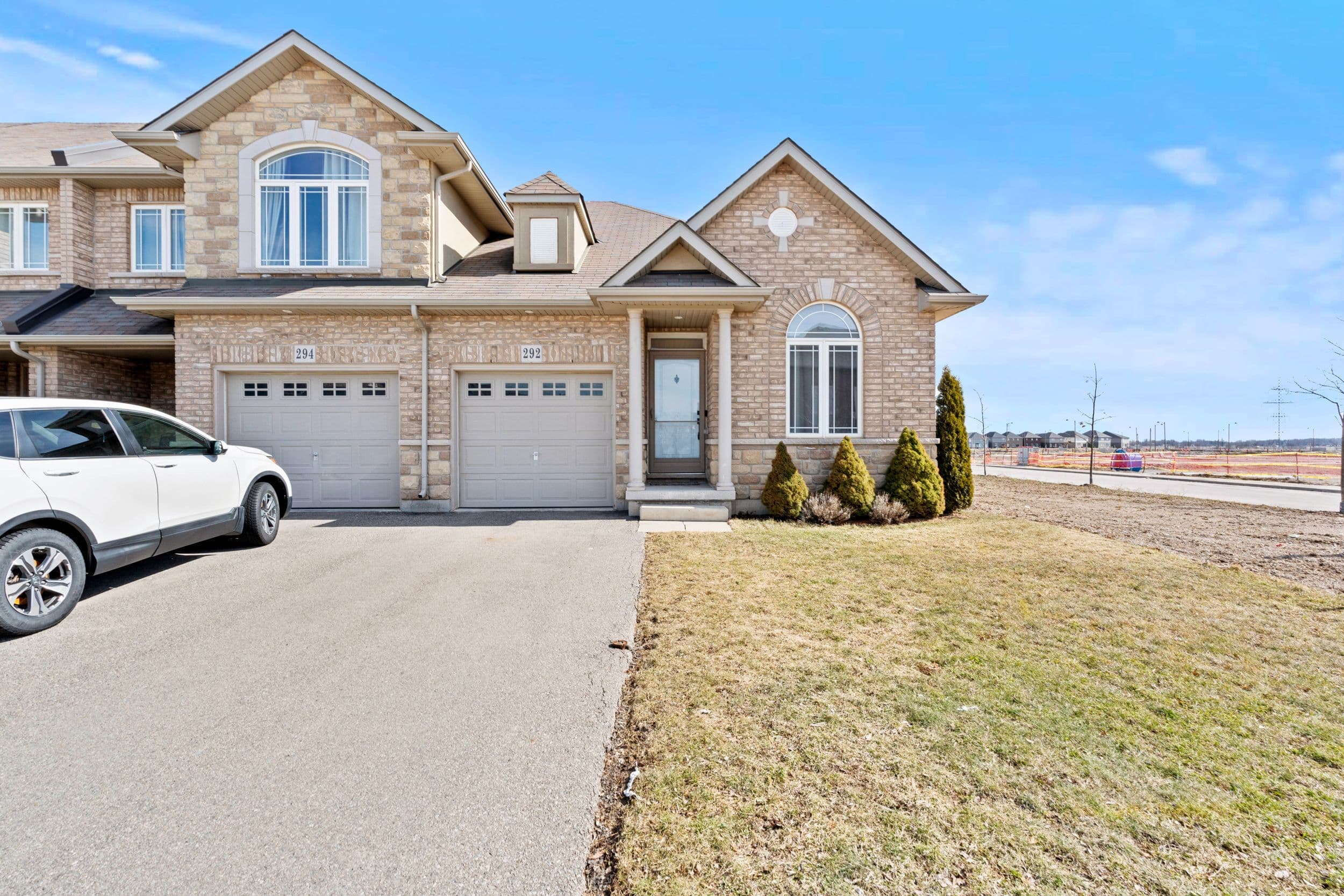 292 Keystone Crescent, Hamilton, ON L0R 1P0