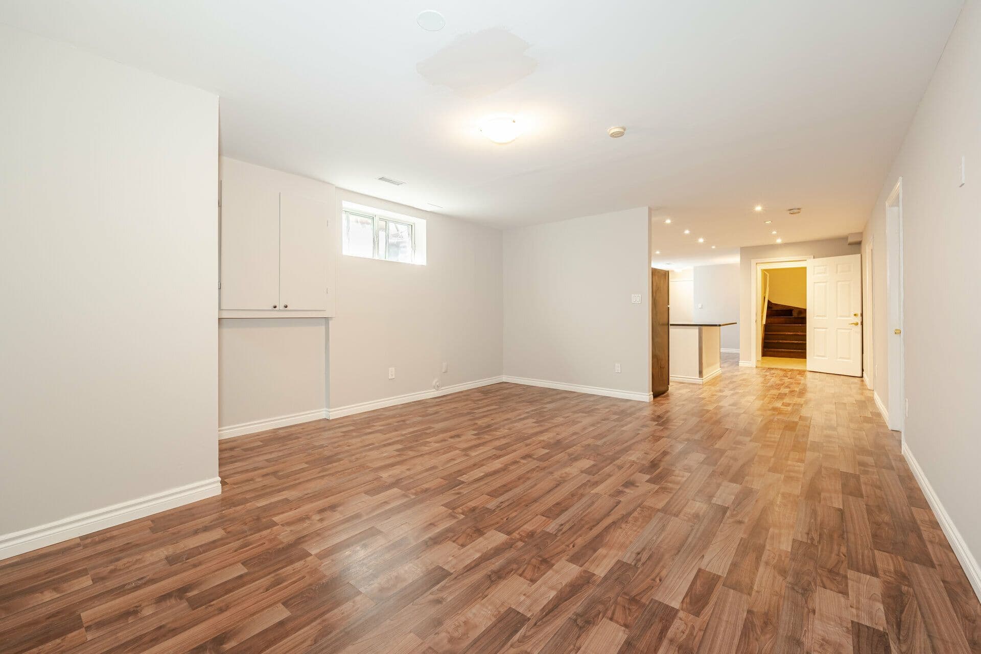 7930 Kipling Avenue, Vaughan, ON L4L 1Z5