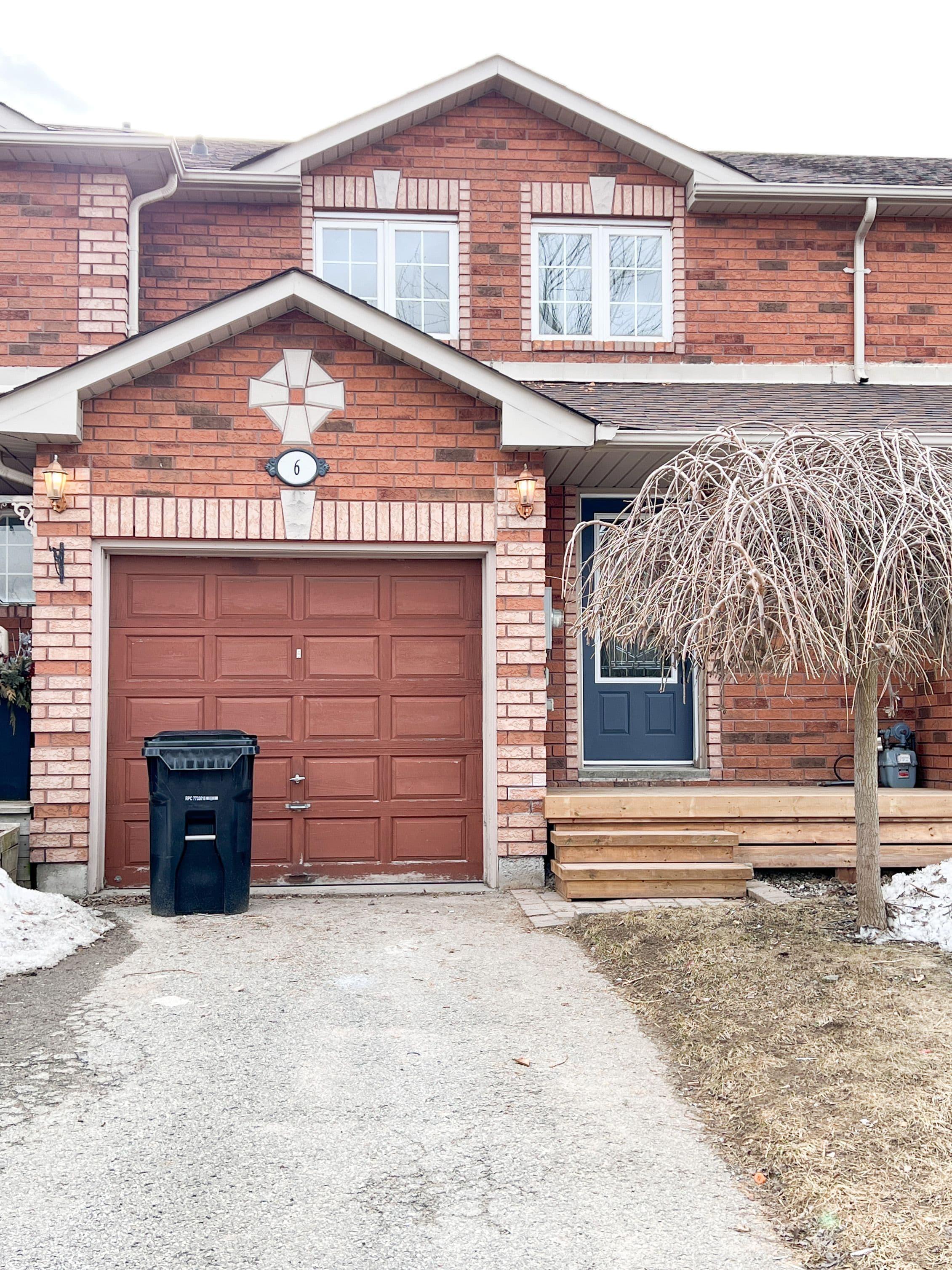 6 Silver Maple Crescent, Barrie, ON L4N 8T3