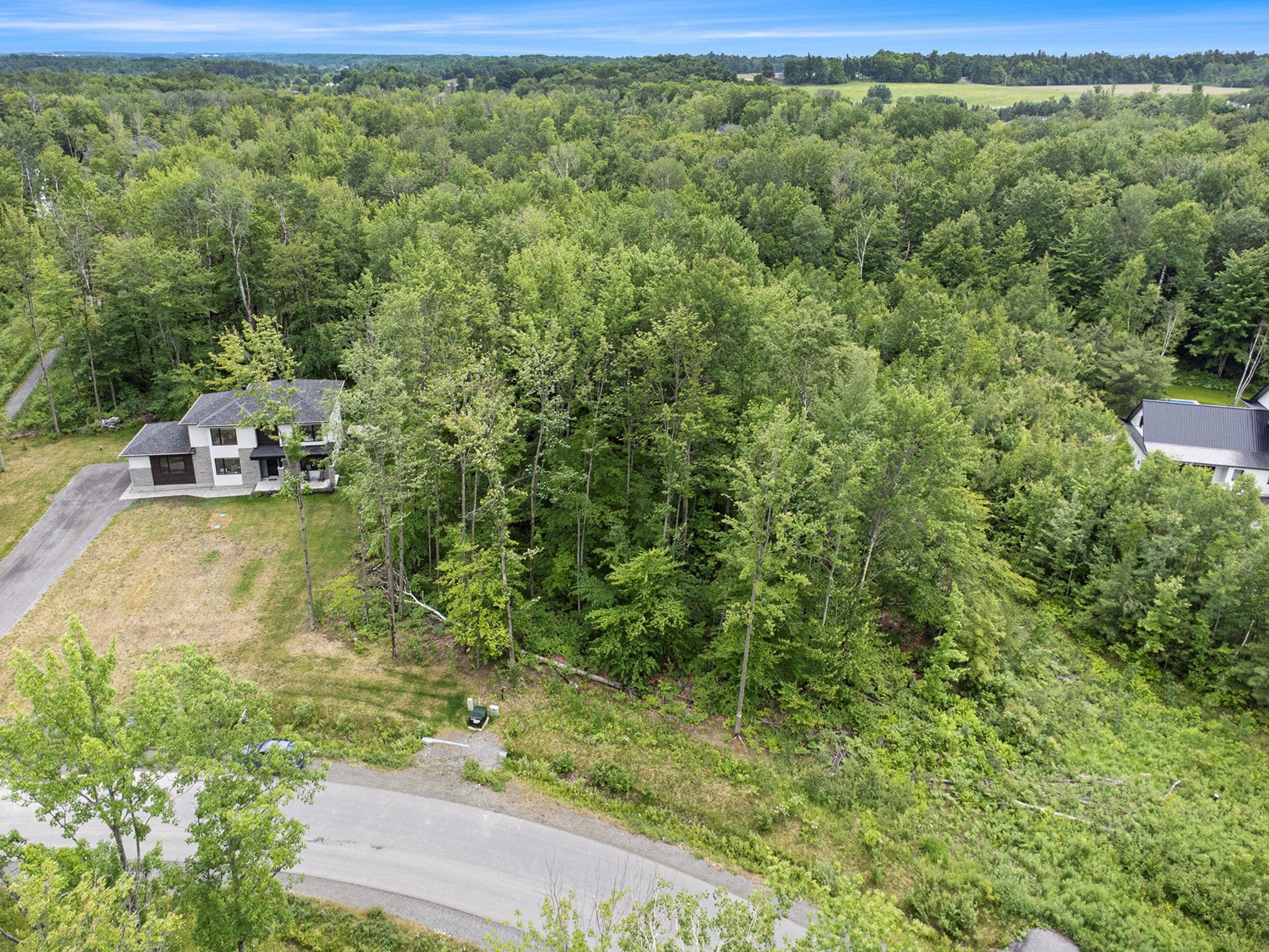 1590 Kinsella Drive, Orleans - Cumberland and Area, ON K4C 0B2