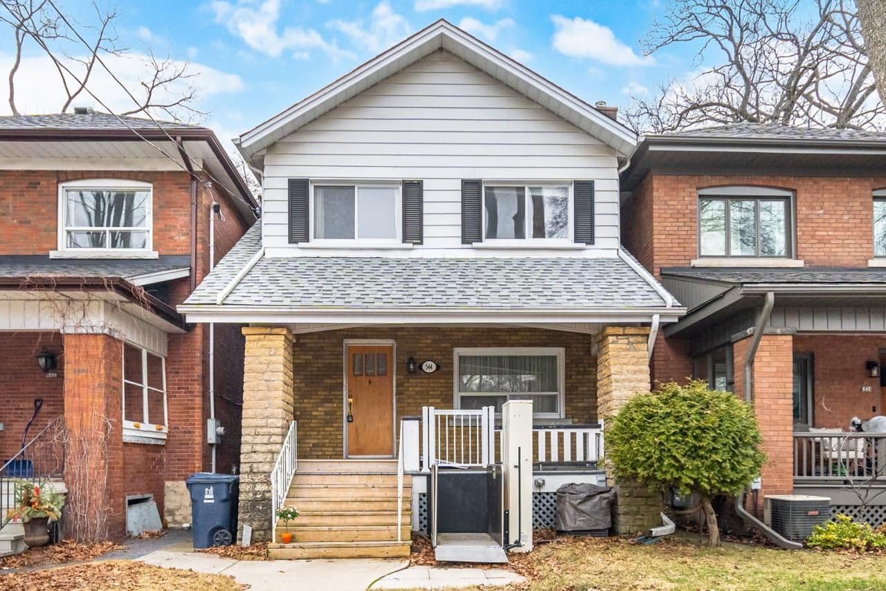 544 Windermere Avenue, Toronto W02, ON M6S 3L7