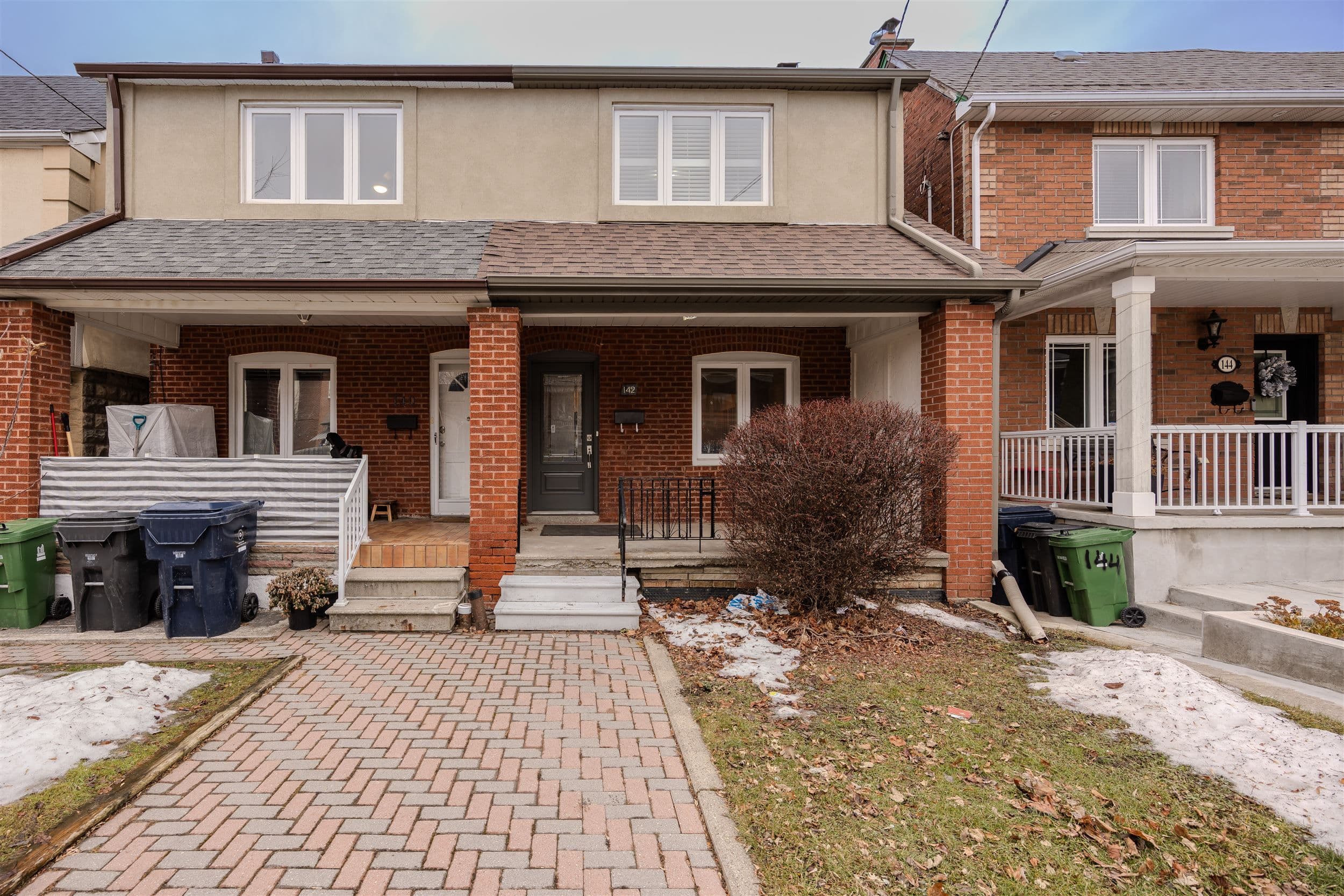 142 Gilbert Avenue, Toronto W03, ON M6E 4W3