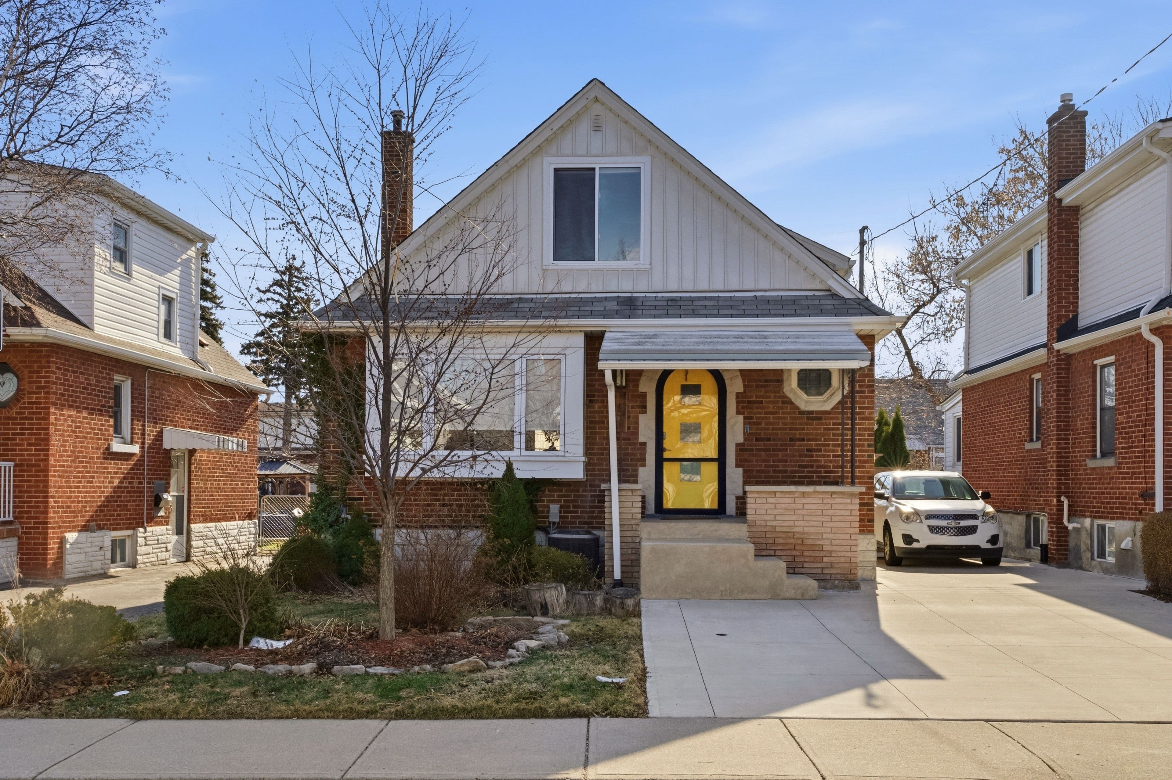 151 Rodgers Road, Hamilton, ON L8K 3C1