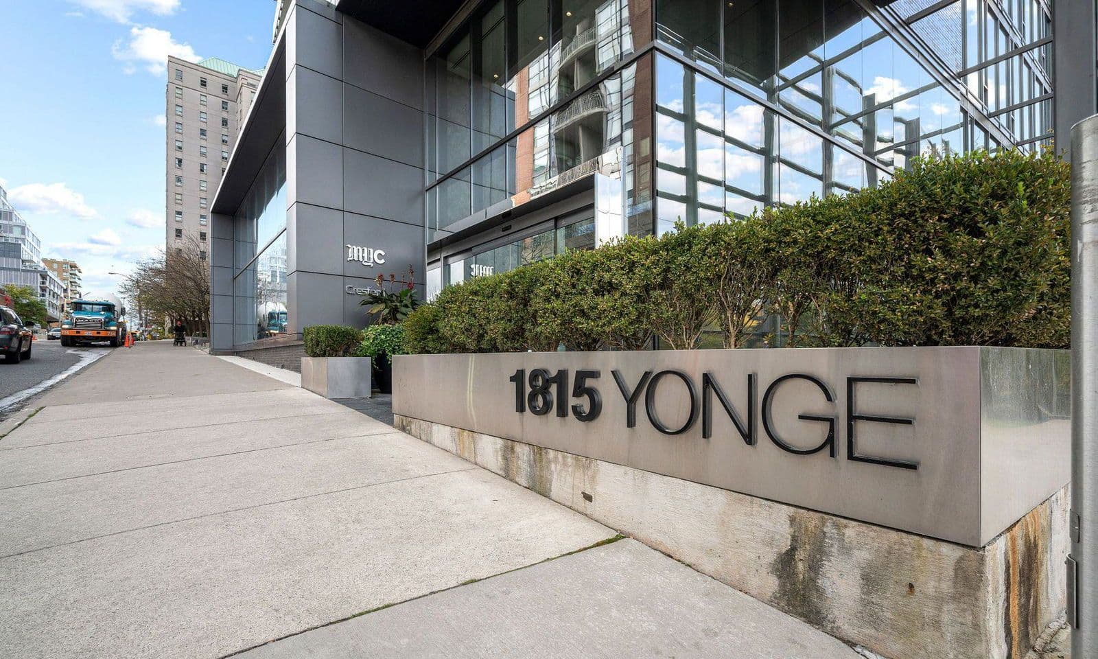 1815 Yonge Street 309, Toronto C10, ON M4T 2A4