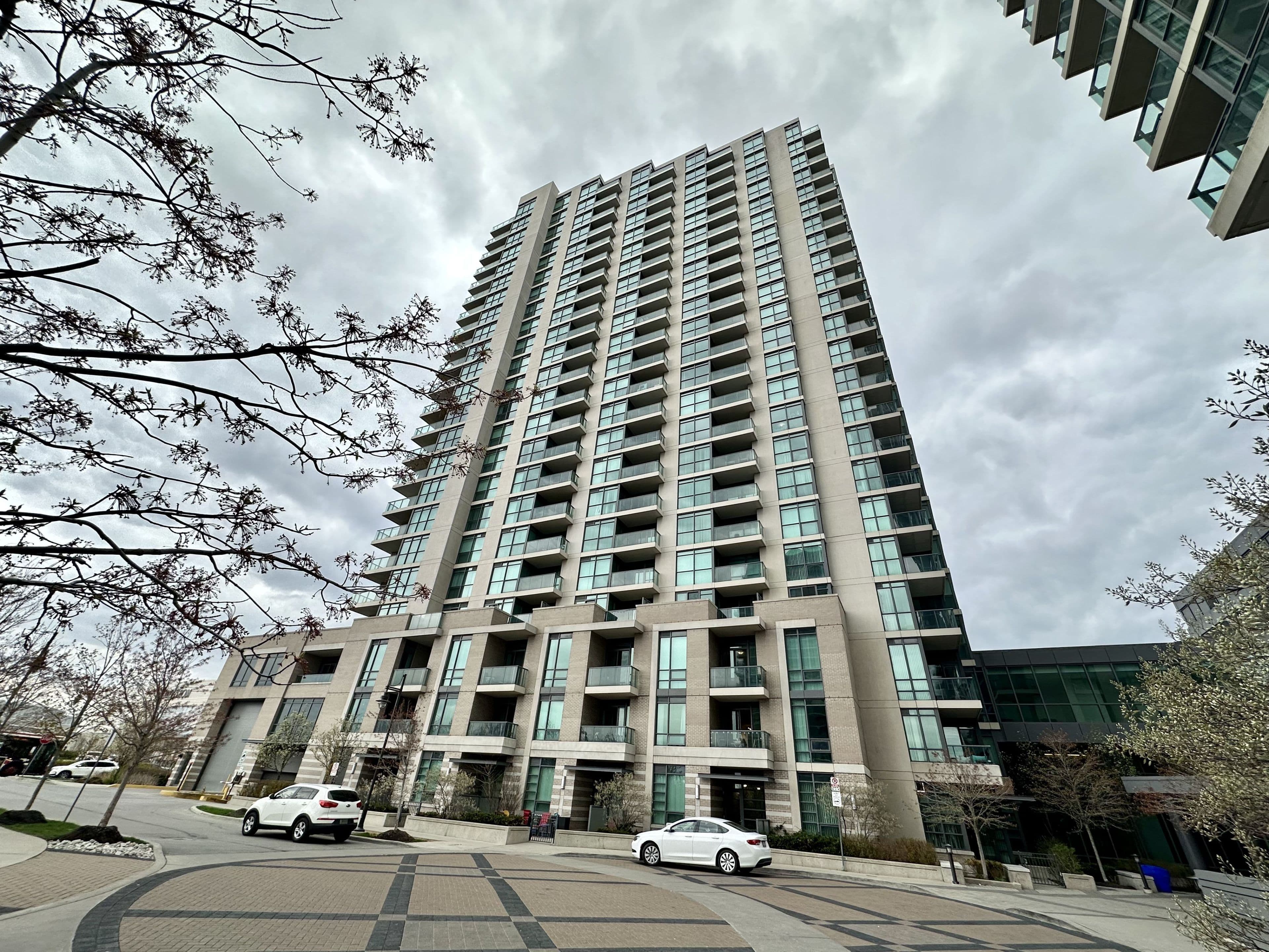 205 Sherway Gardens Road 1904, Toronto W08, ON M9C 0A5