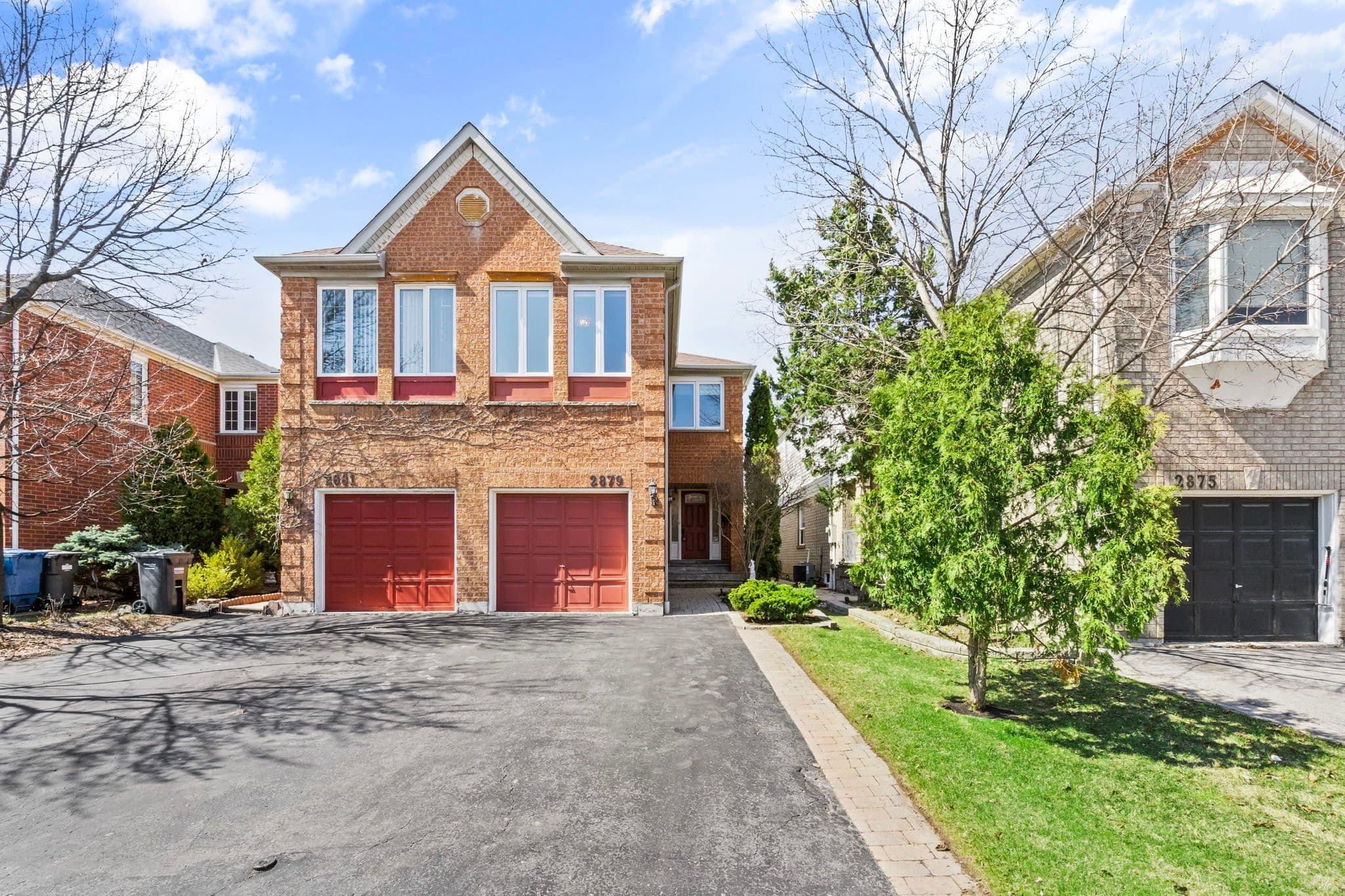 2879 Westbury Court, Mississauga, ON L5M 6B3