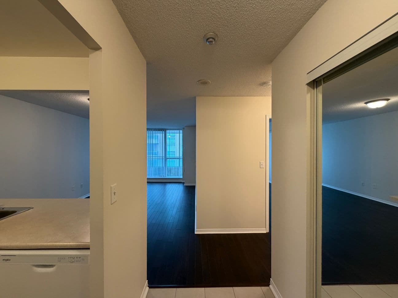 29 Pemberton Avenue Lph02, Toronto C14, ON M2M 4L5