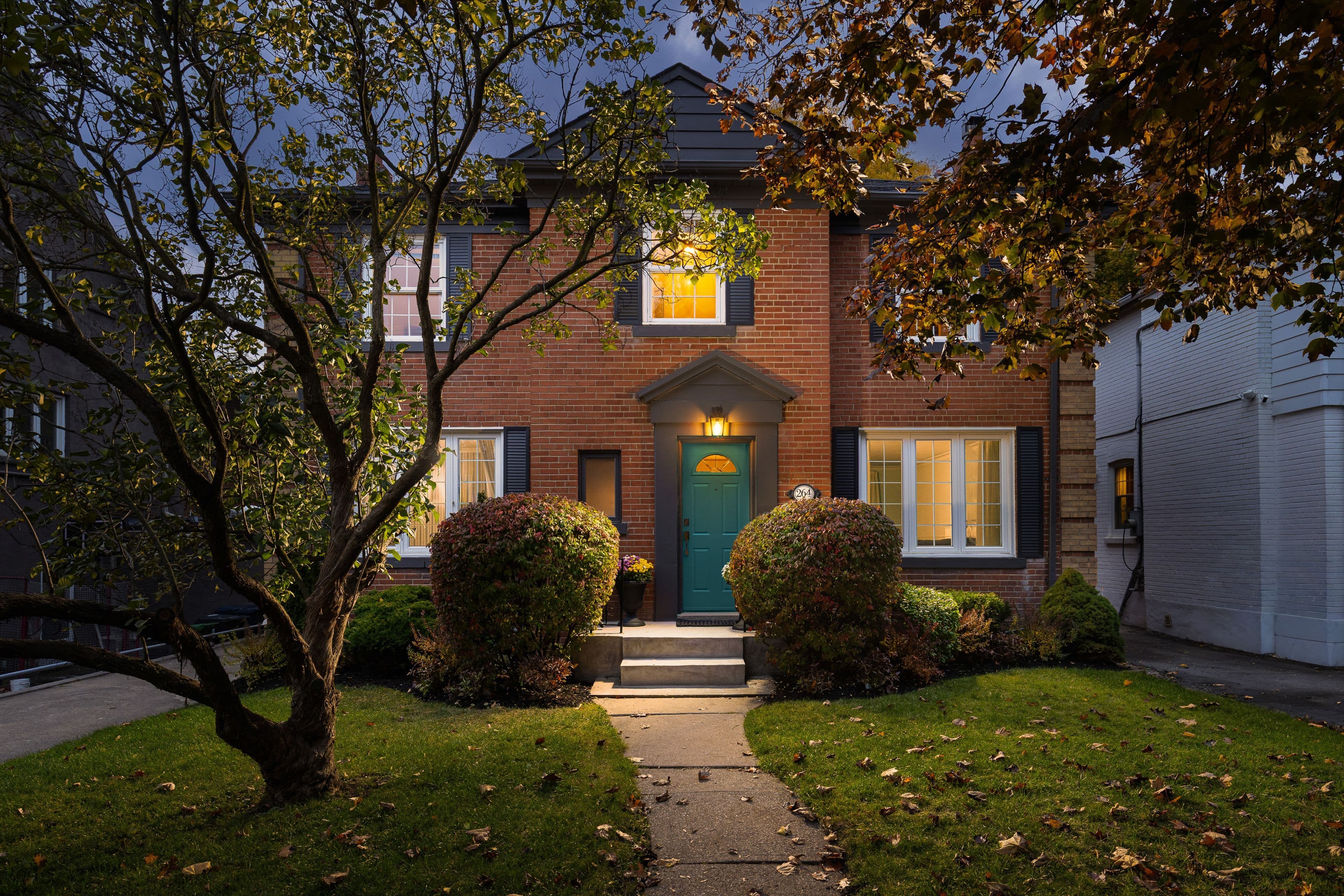 264 Oriole Parkway, Toronto C03, ON M5P 2H3