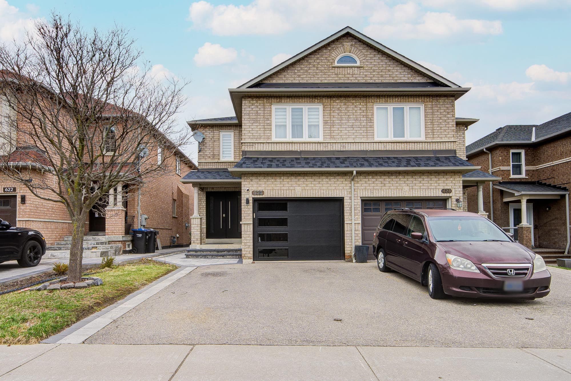 626 Wildgrass Road, Mississauga, ON L5B 4J1