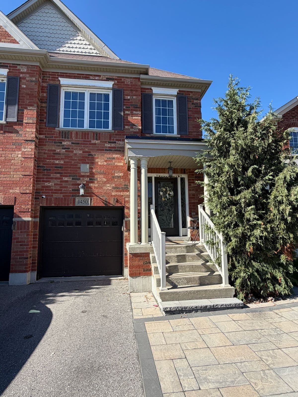 1450 Rennie Street, Oshawa, ON L1K 0N9