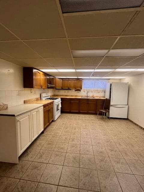 79 Sun Row Drive, Toronto W09, ON M9P 3H9