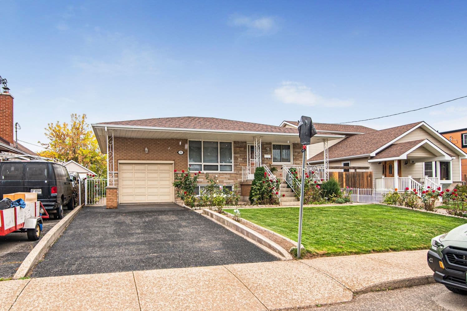 31 Adair Avenue N, Hamilton, ON L8H 6A5