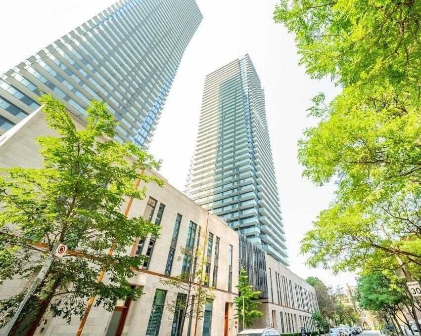 65 St Mary Street 2902, Toronto C01, ON M5S 0A6