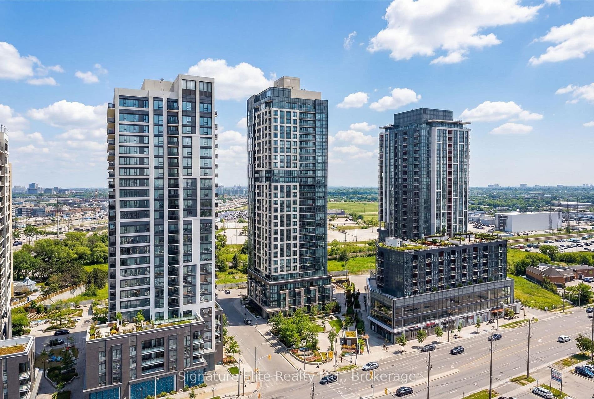 20 Thomas Riley Road 602, Toronto W08, ON M9B 0C3