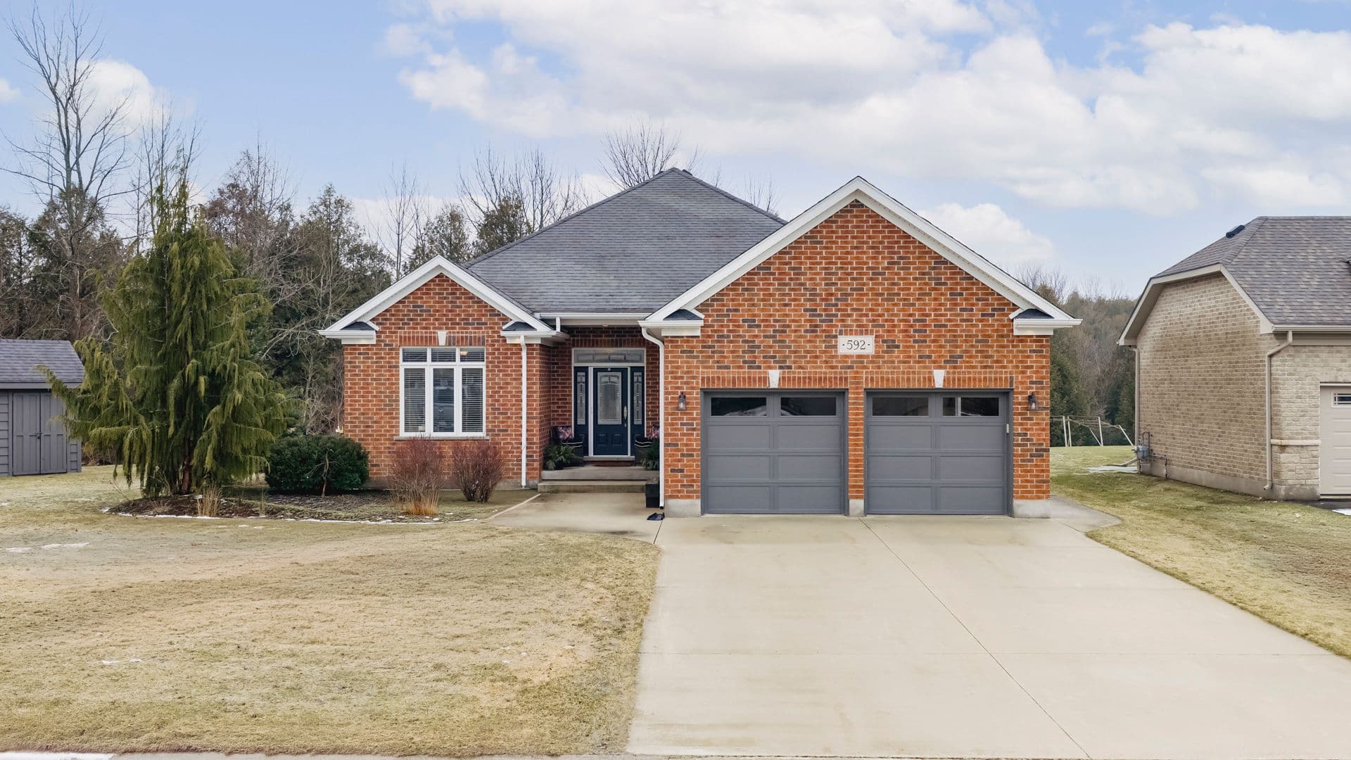 592 Hunter Street, Kincardine, ON N2Z 0B2