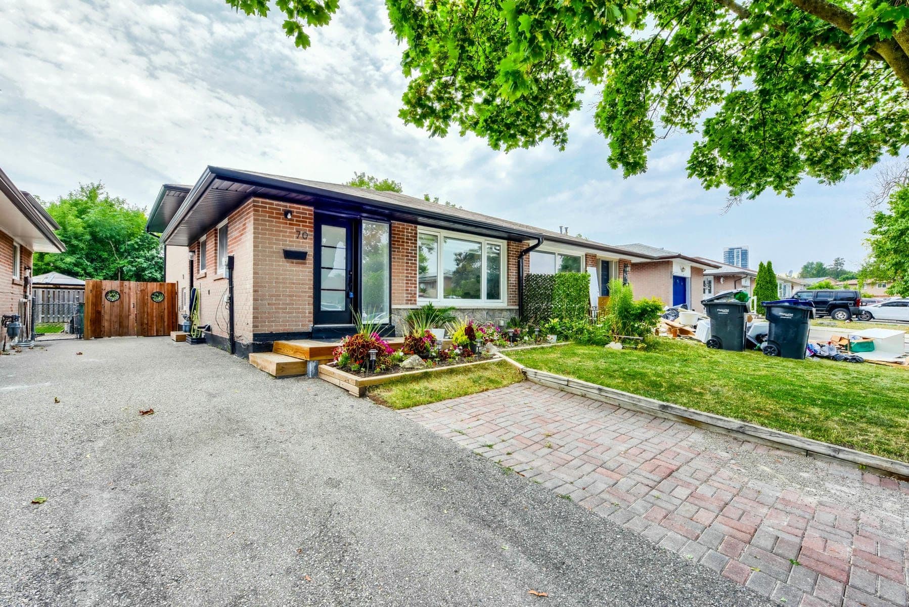 70 Wilton Drive, Brampton, ON L6W 3A1