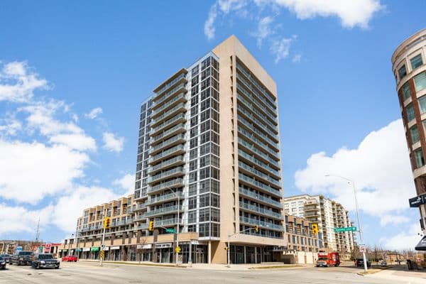 1940 Ironstone Drive 1405, Burlington, ON L7L 0E4