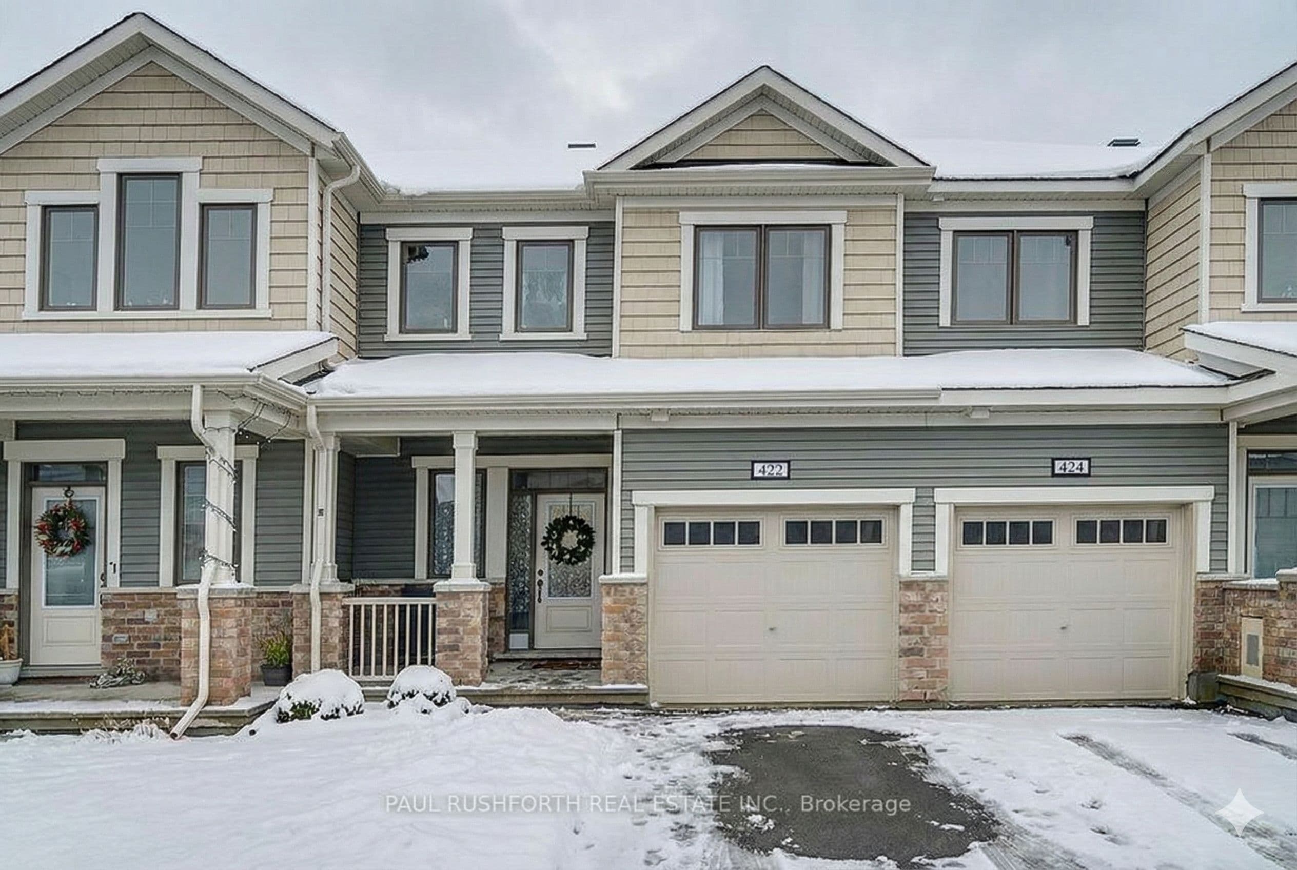 422 Cope Drive, Kanata, ON K2V 0P8