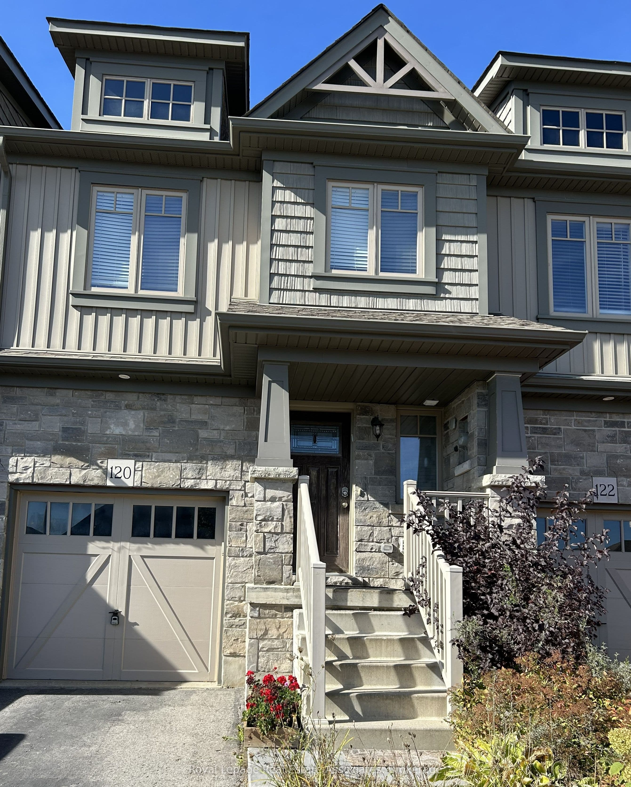 120 Parkinson Crescent, Orangeville, ON L9W 6X3