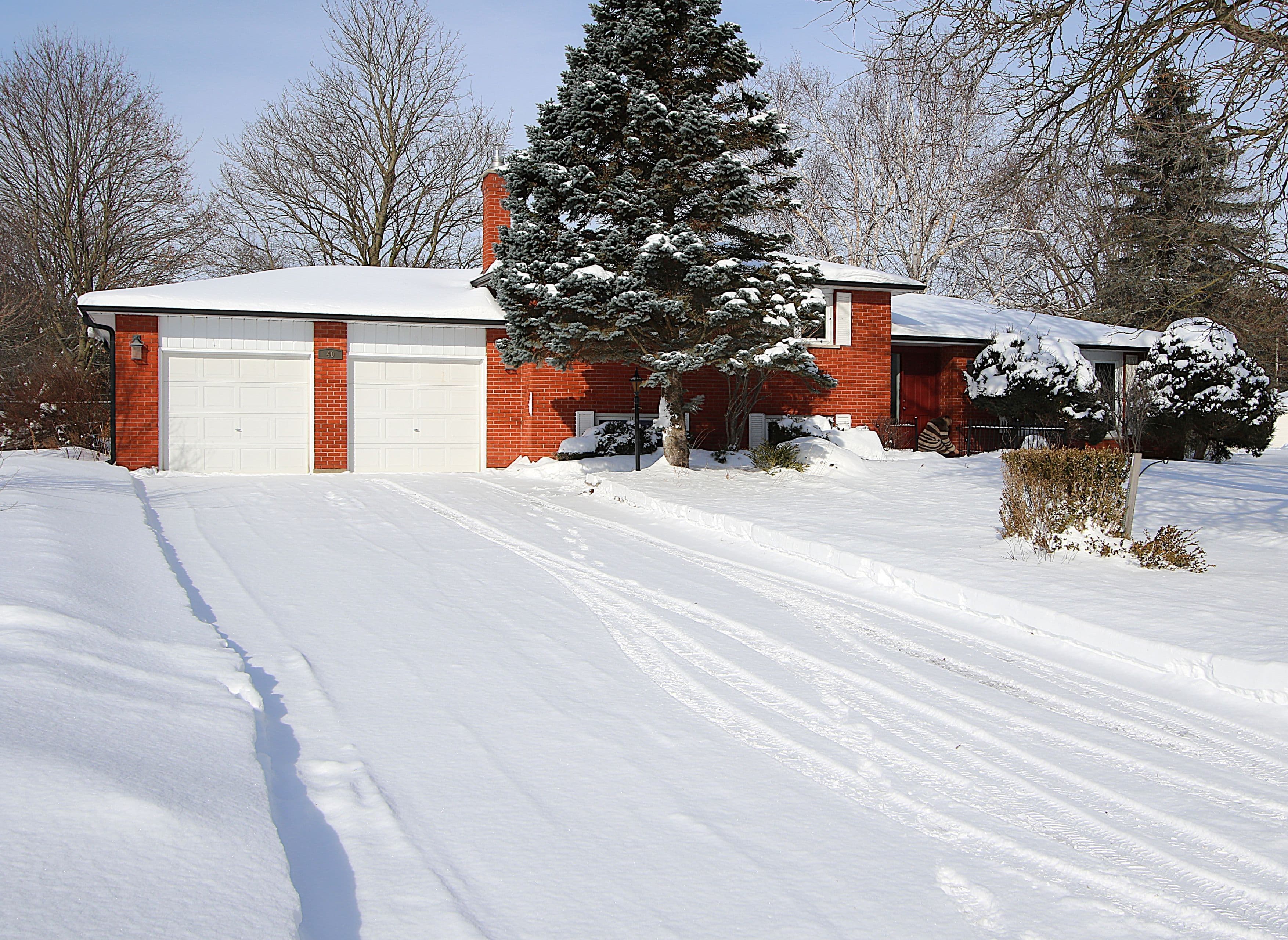 40 Delta Crescent, East Gwillimbury, ON L9N 1G4