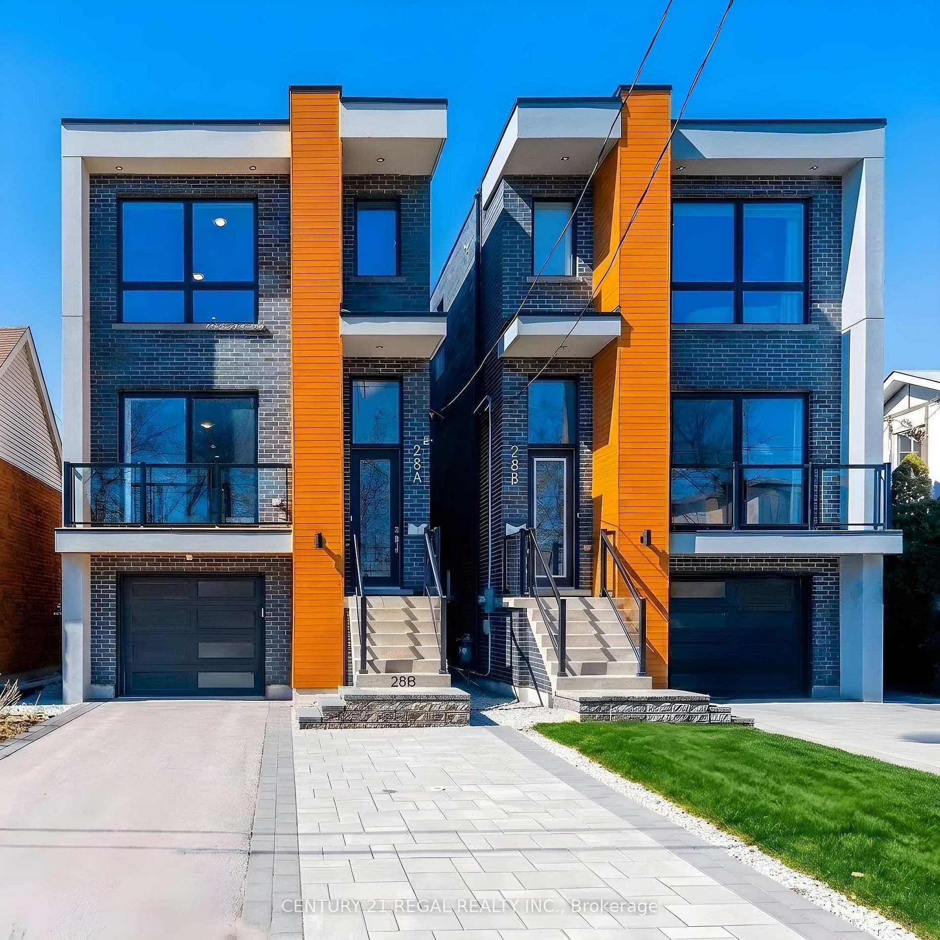 28A Twenty First Street, Toronto W06, ON M8V 3L7