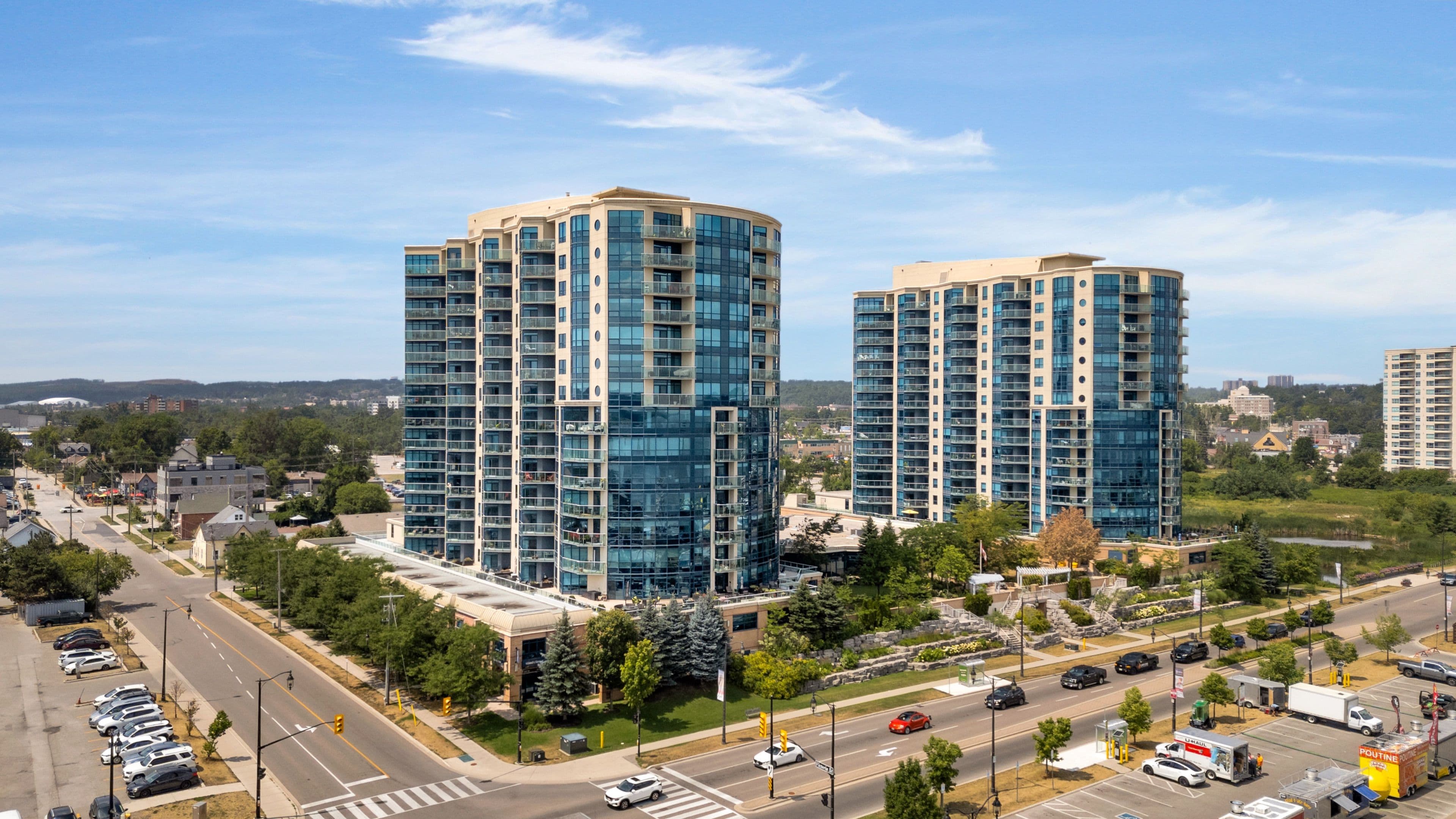 37 Ellen Street PH09, Barrie, ON L4N 6G2