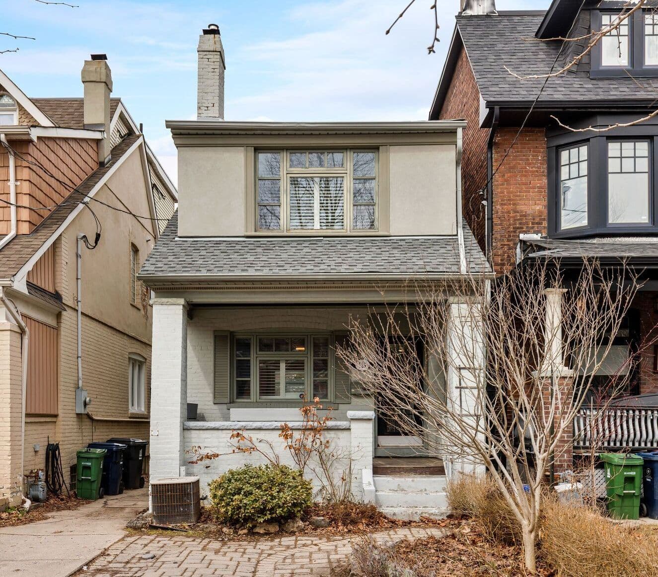 126 Browning Avenue, Toronto E03, ON M4K 1W3