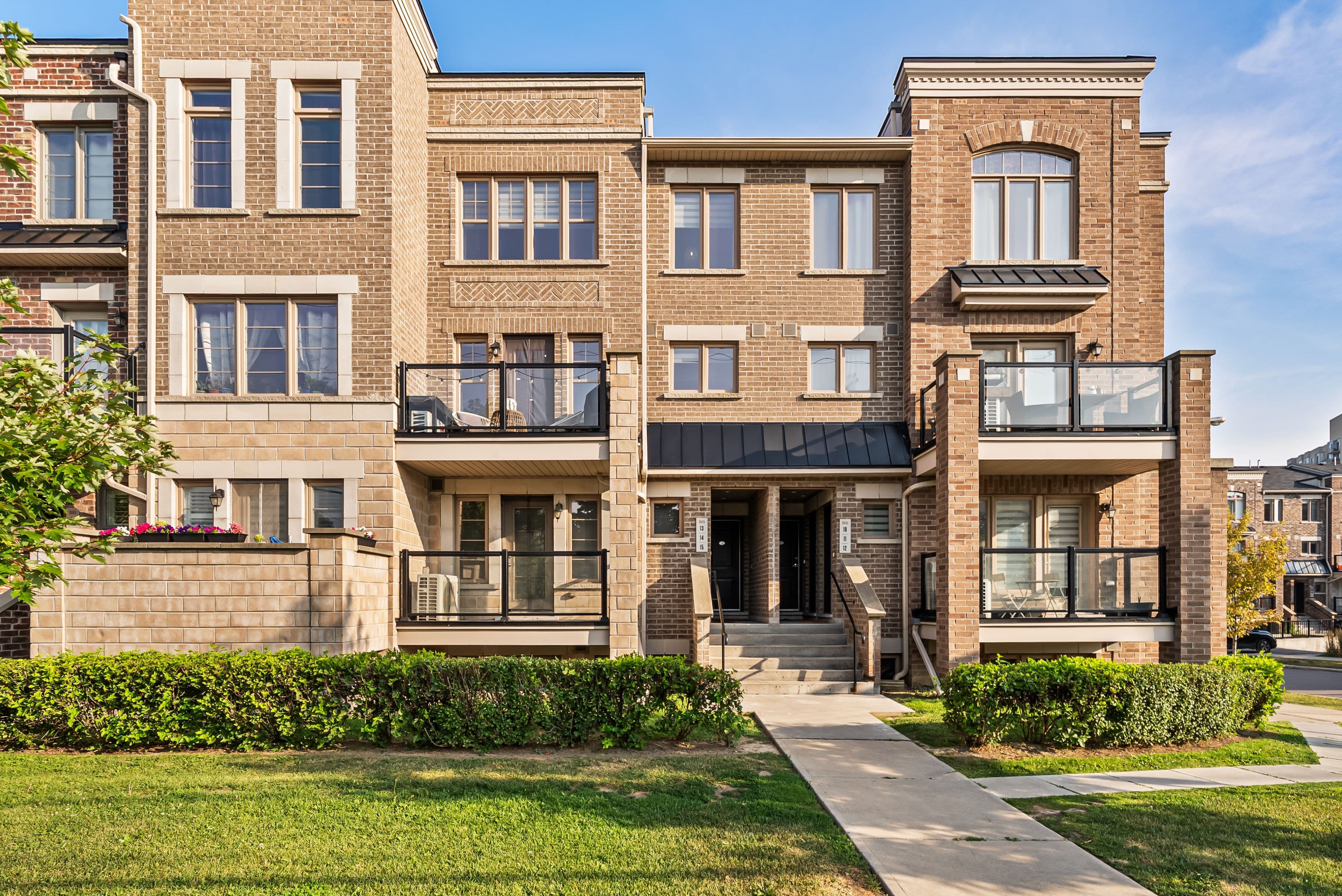 2335 Sheppard Avenue W 14, Toronto W05, ON M9M 0B6