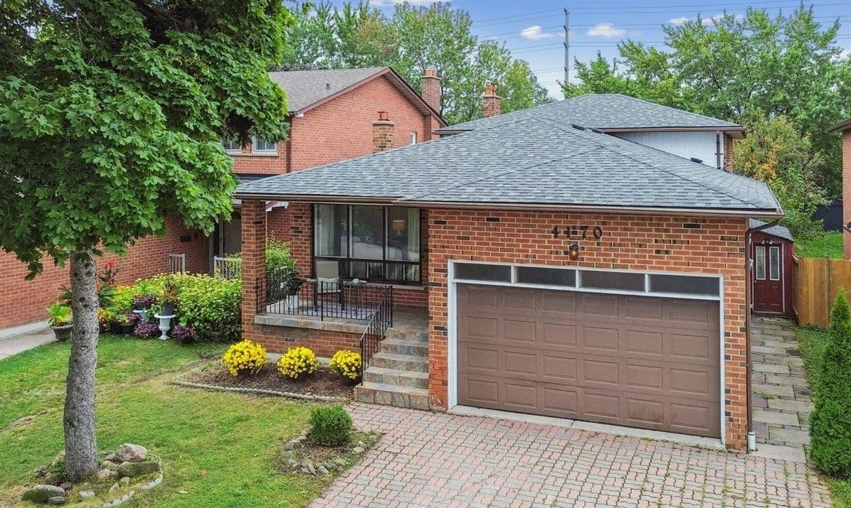4170 Sunset Valley Court Mainfloor, Mississauga, ON L4W 3L5