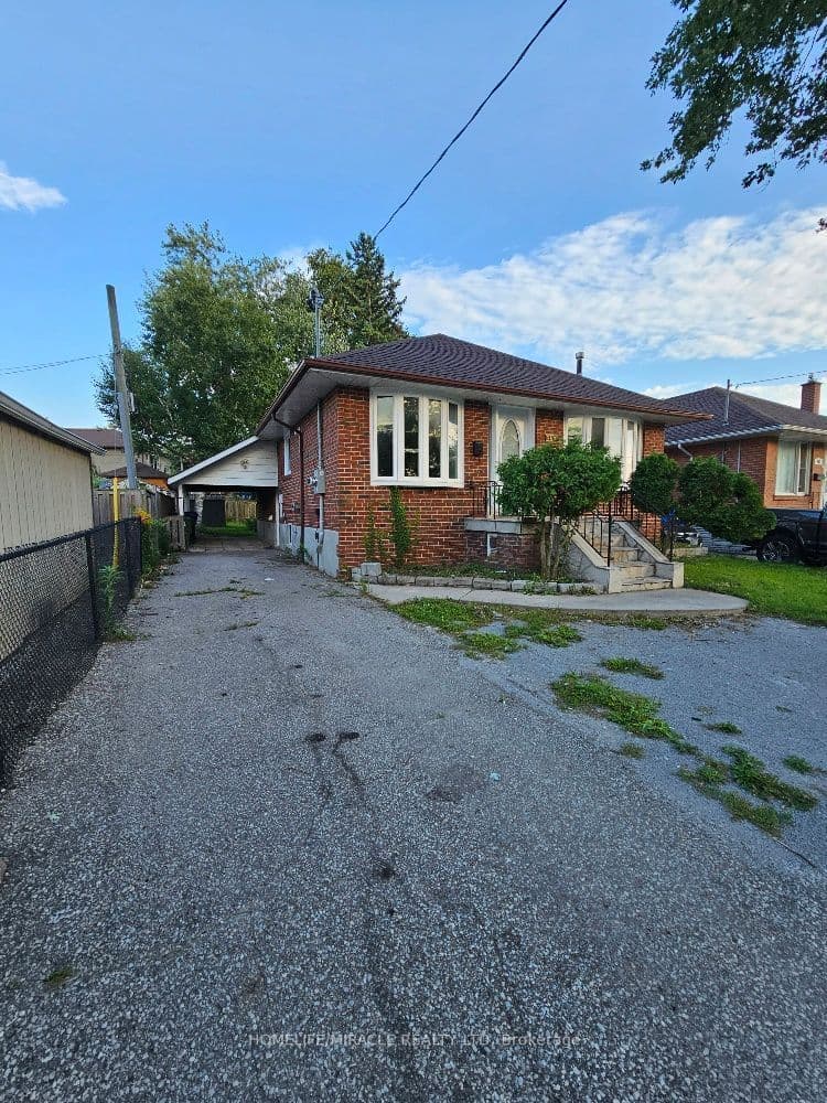 259 Tower Drive BSMT, Toronto E04, ON M1R 3P9