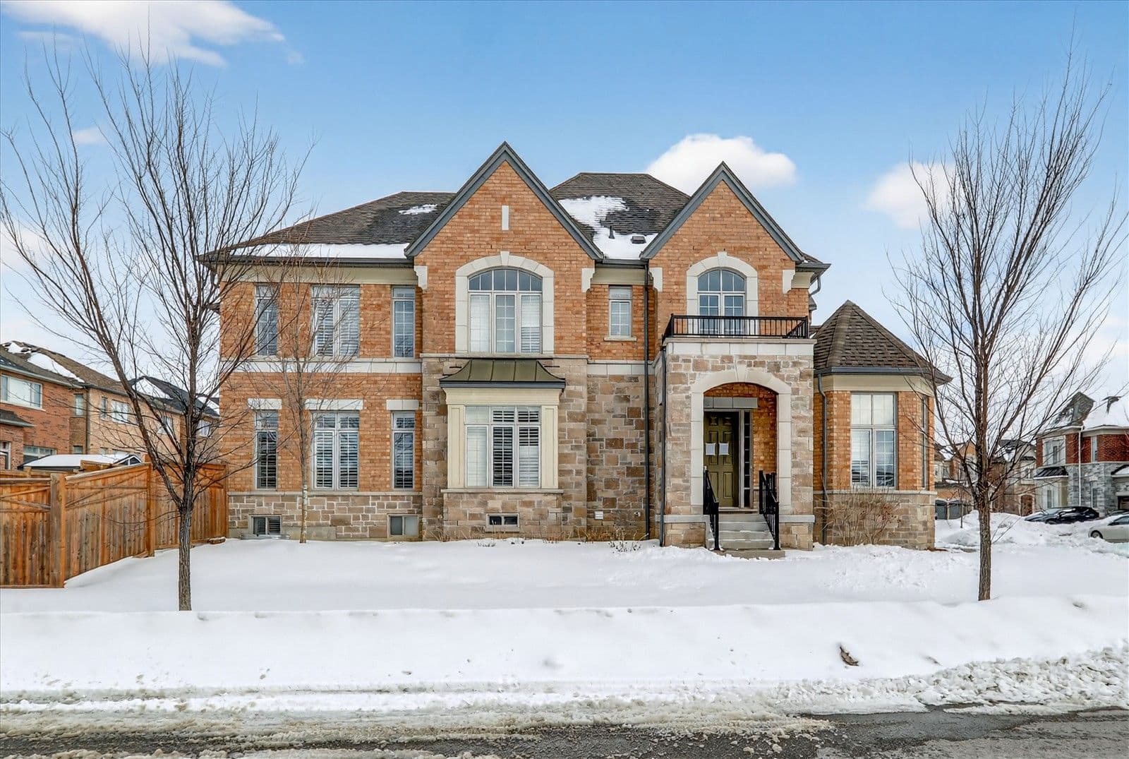 94 Brabin Circle, Whitby, ON L1P 0C1