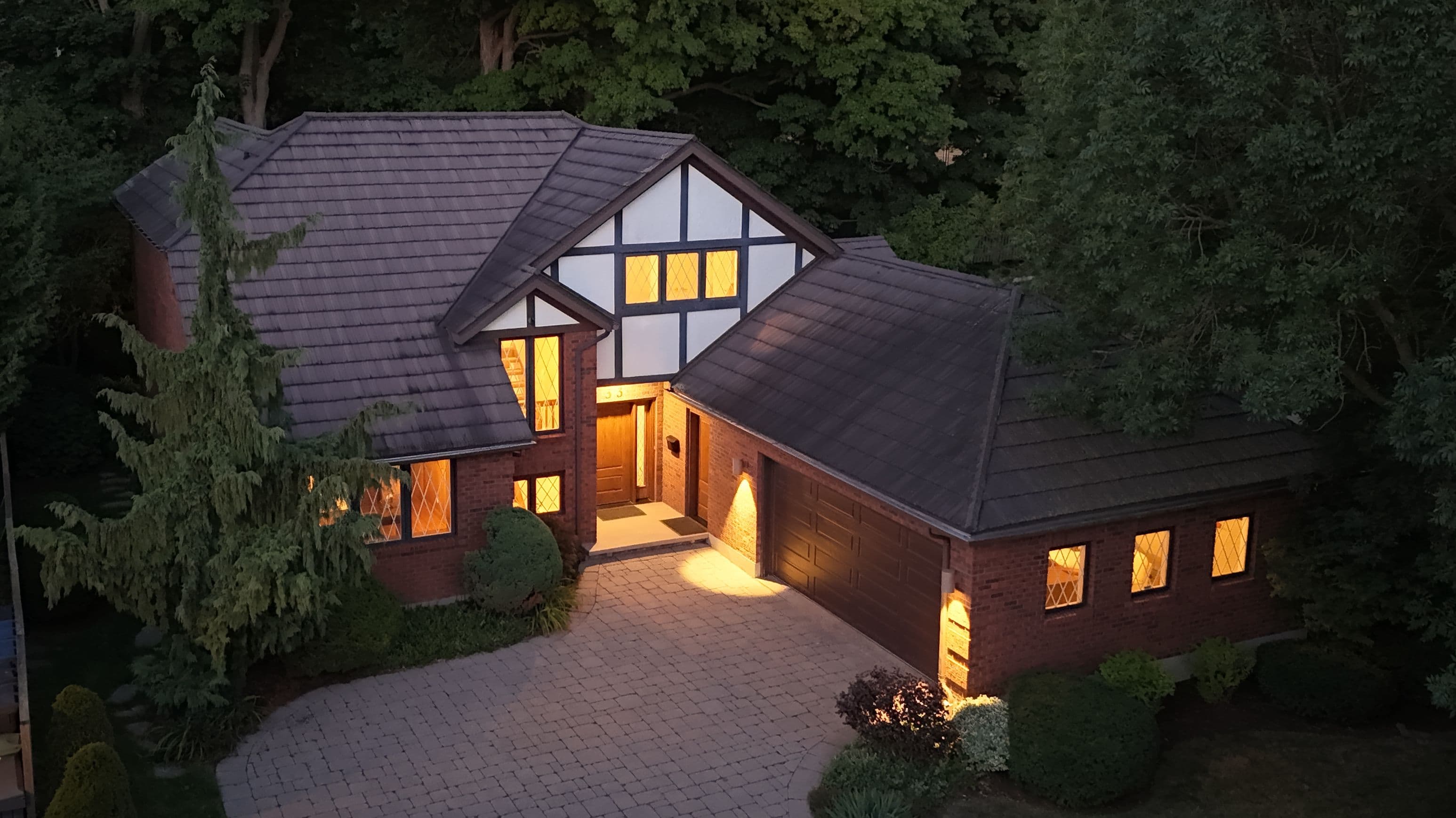 33 Walnut Drive, Guelph, ON N1E 4B4