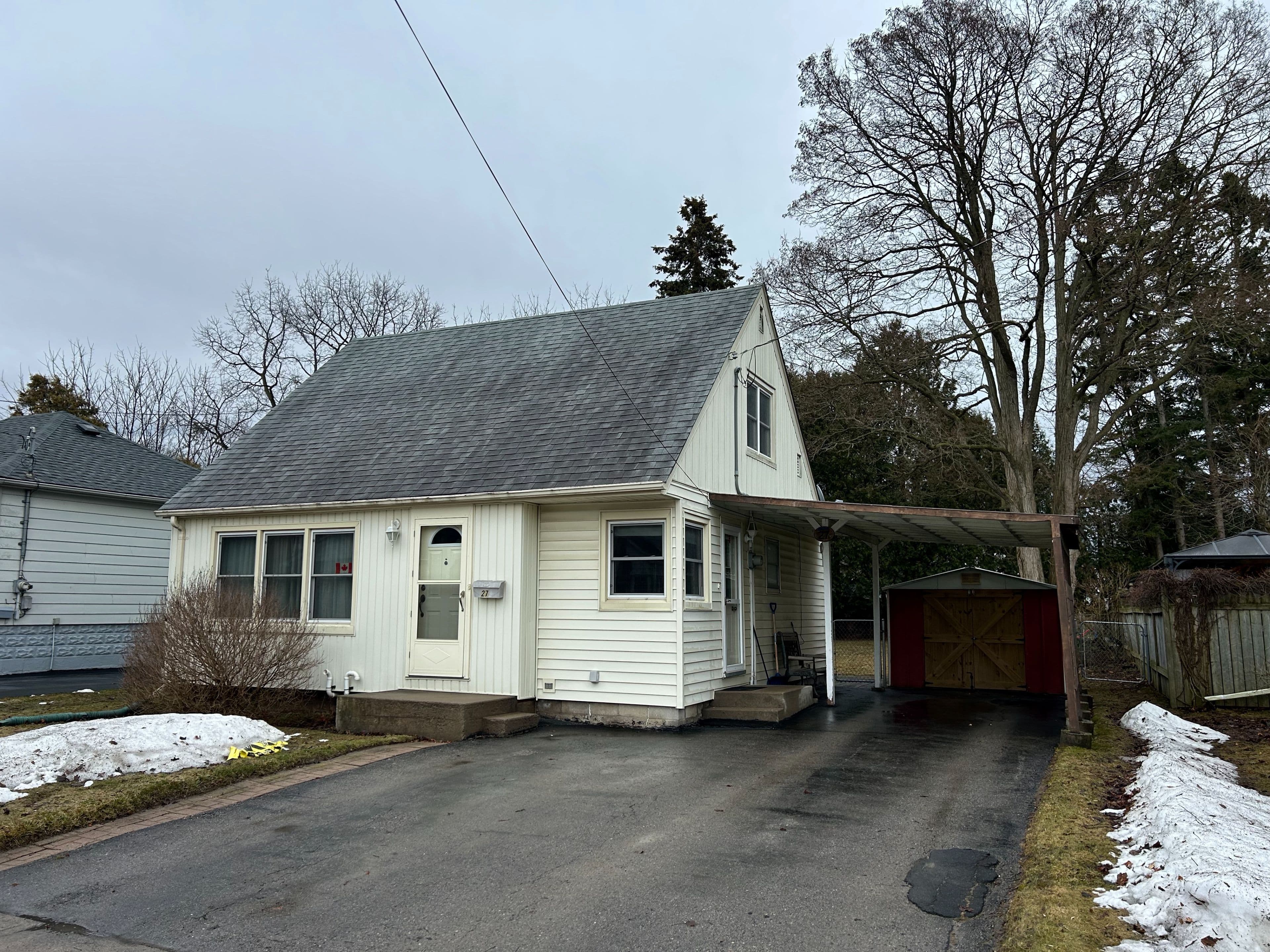 27 Caroline Street, Port Hope, ON L1A 1Y6