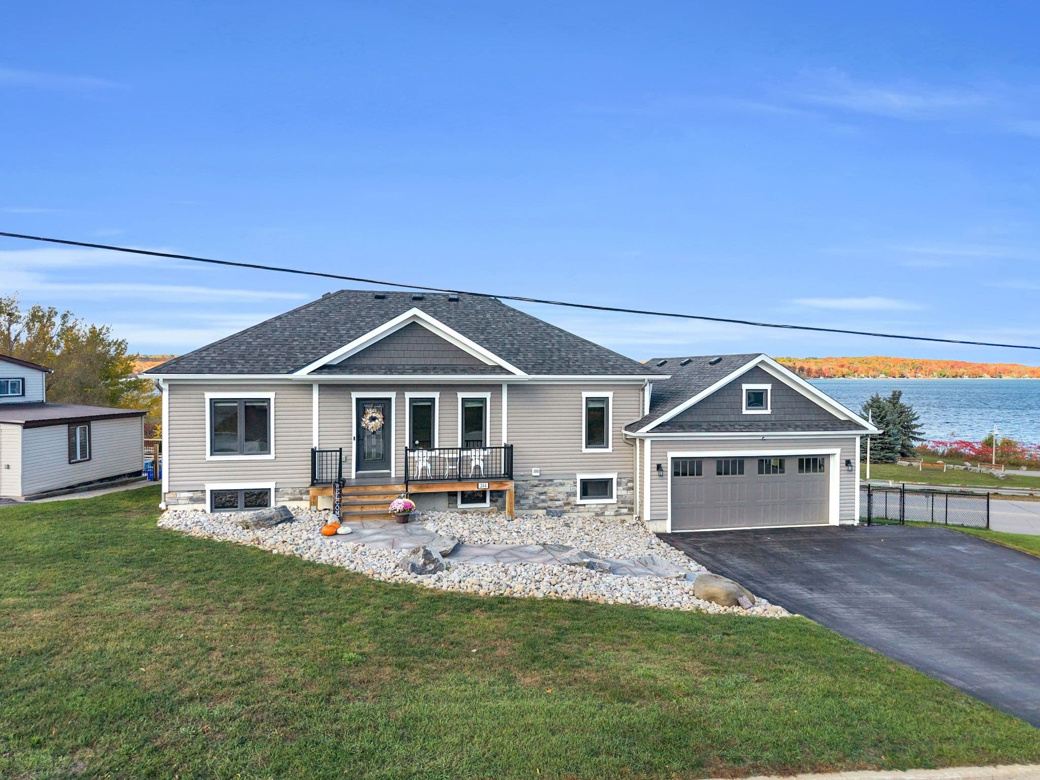 244 Frank Street, Midland, ON L4R 1H4