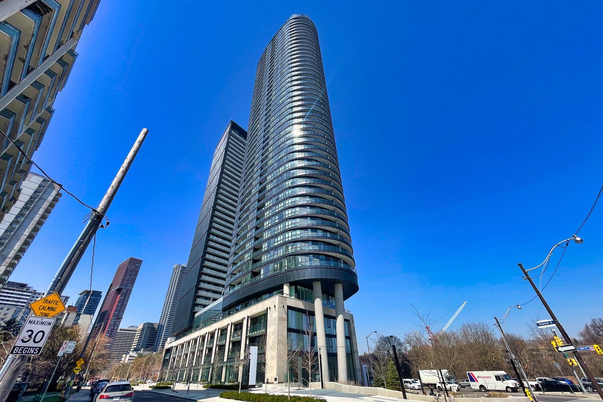585 Bloor Street E 2817, Toronto C08, ON M4W 0B3