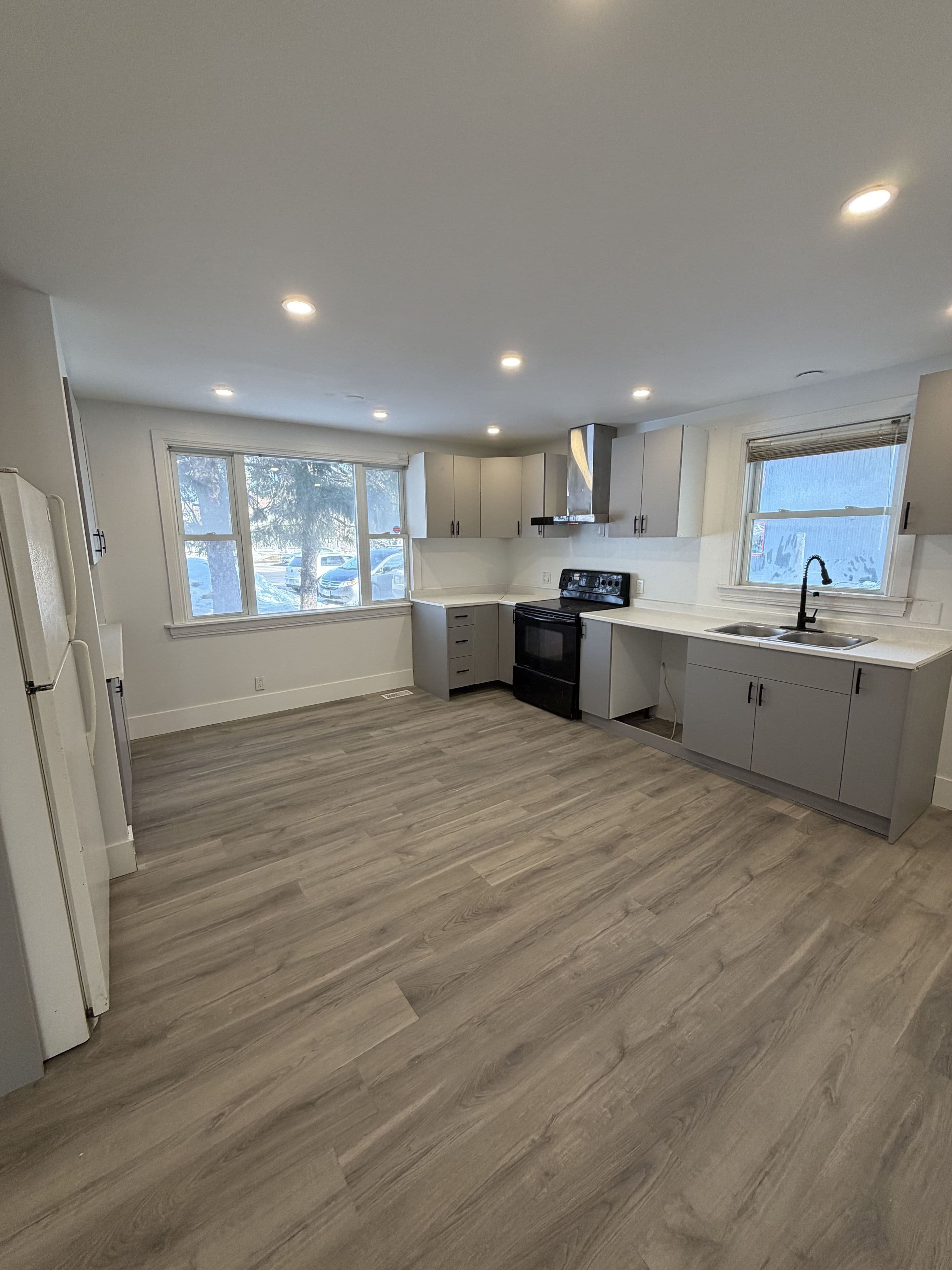 1475 Gordon Street, Guelph, ON N1L 1C9