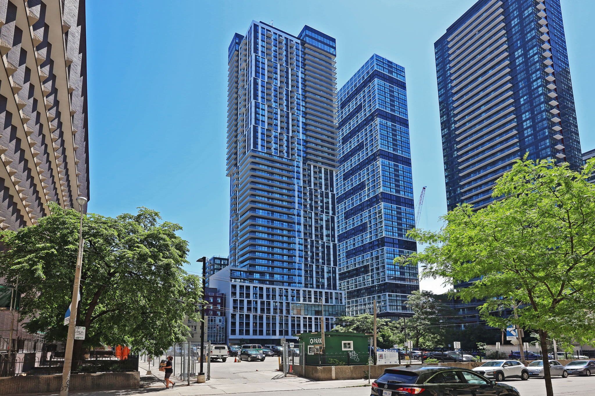 251 Jarvis Street 2006, Toronto C08, ON M5B 0C3