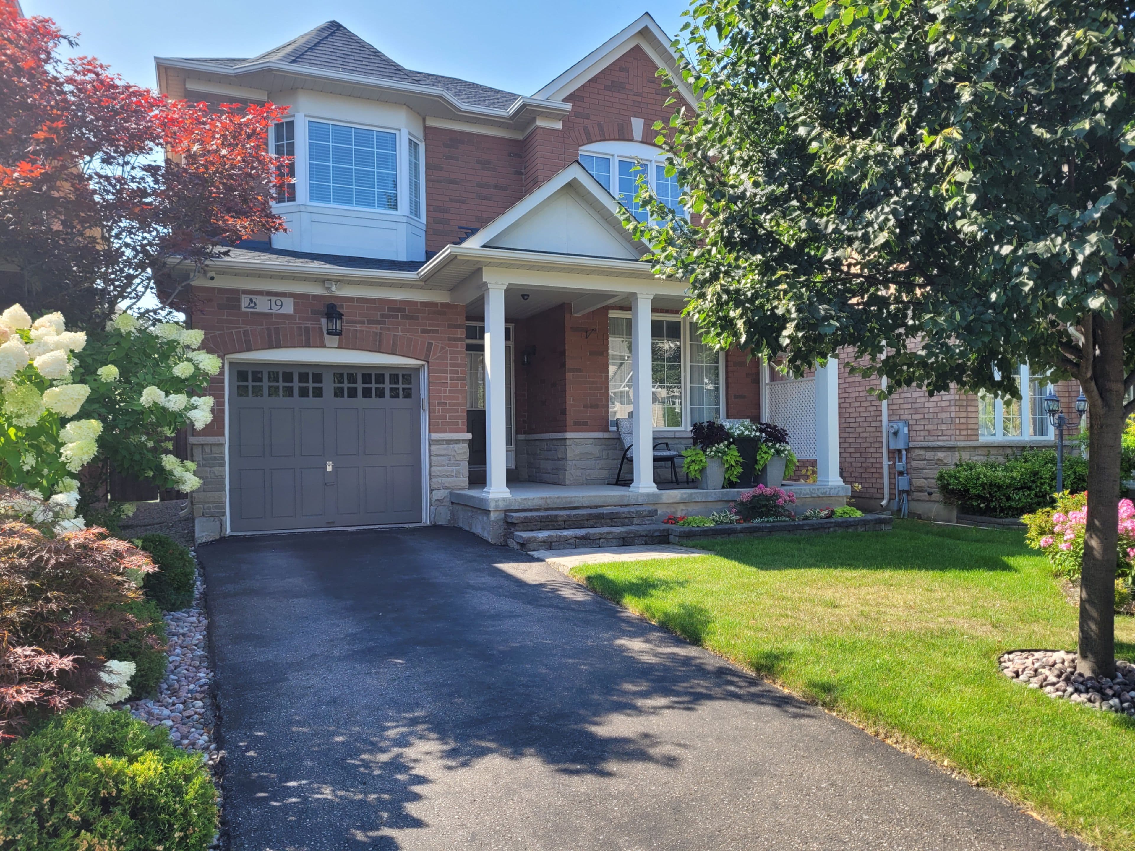 19 Lundy Drive, Markham, ON L6B 0G1