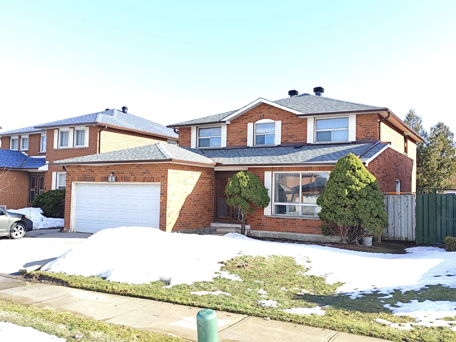 183 Aldergrove Drive, Markham, ON L3R 6Z4
