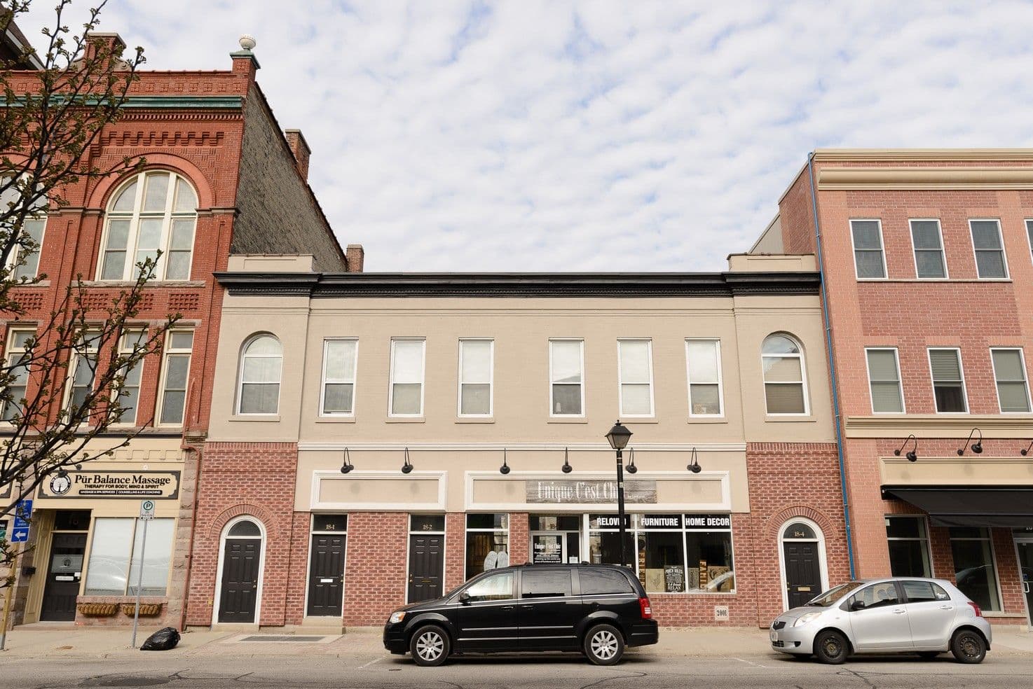 18 Water Street N 1, Cambridge, ON N1R 3B1