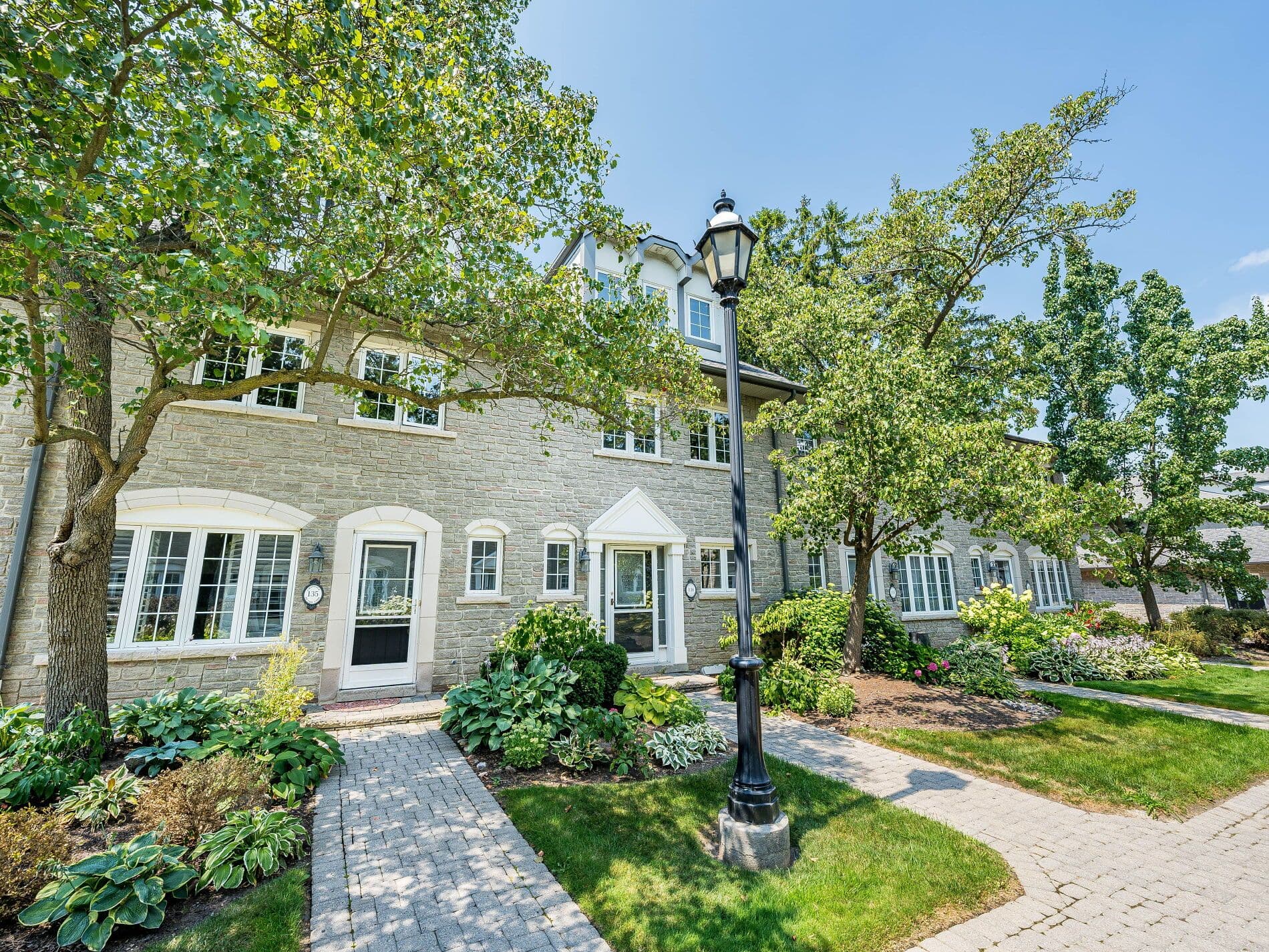 1995 Royal Road 136, Pickering, ON L1V 6V9