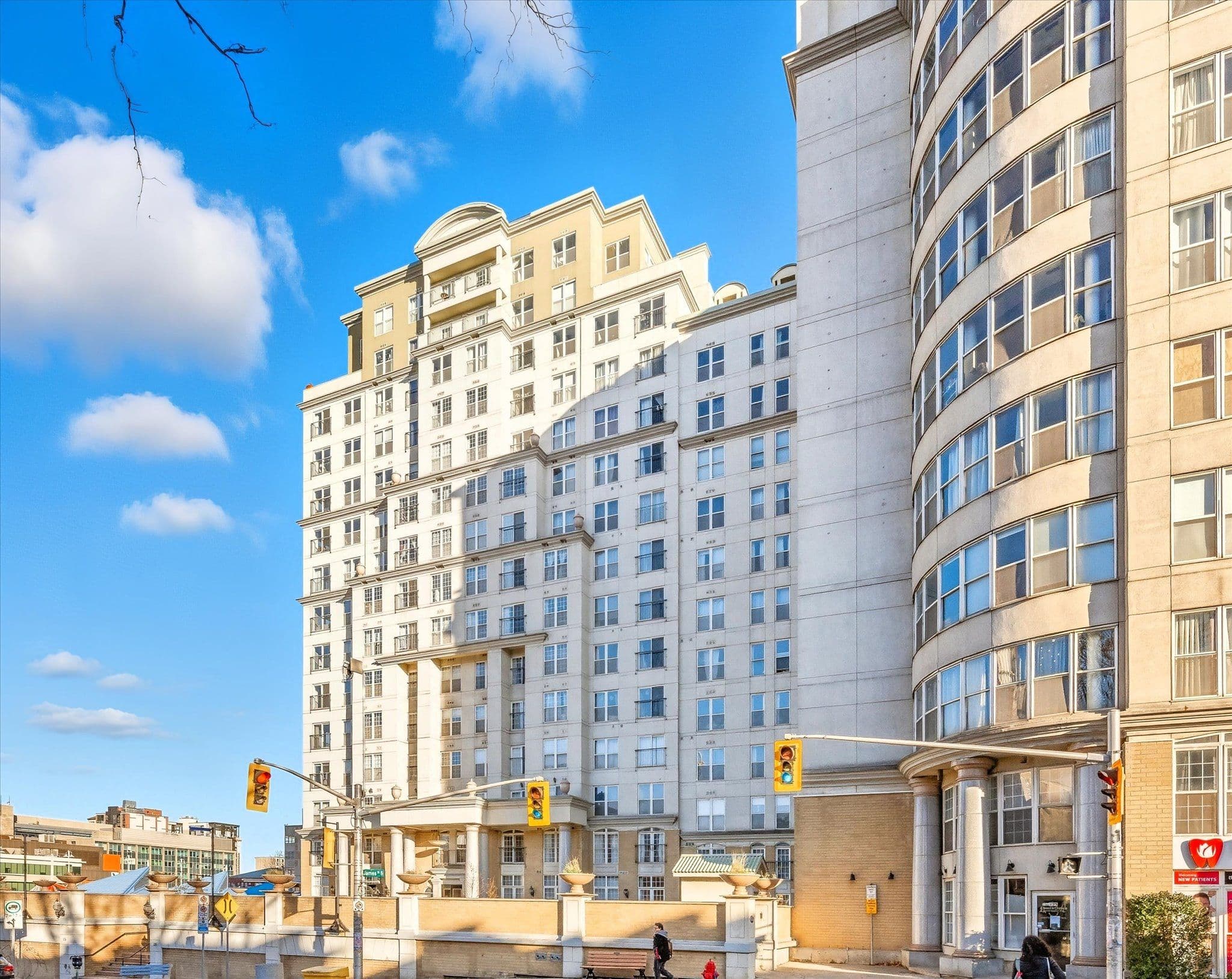 135 James Street S 615, Hamilton, ON L8P 2Z6