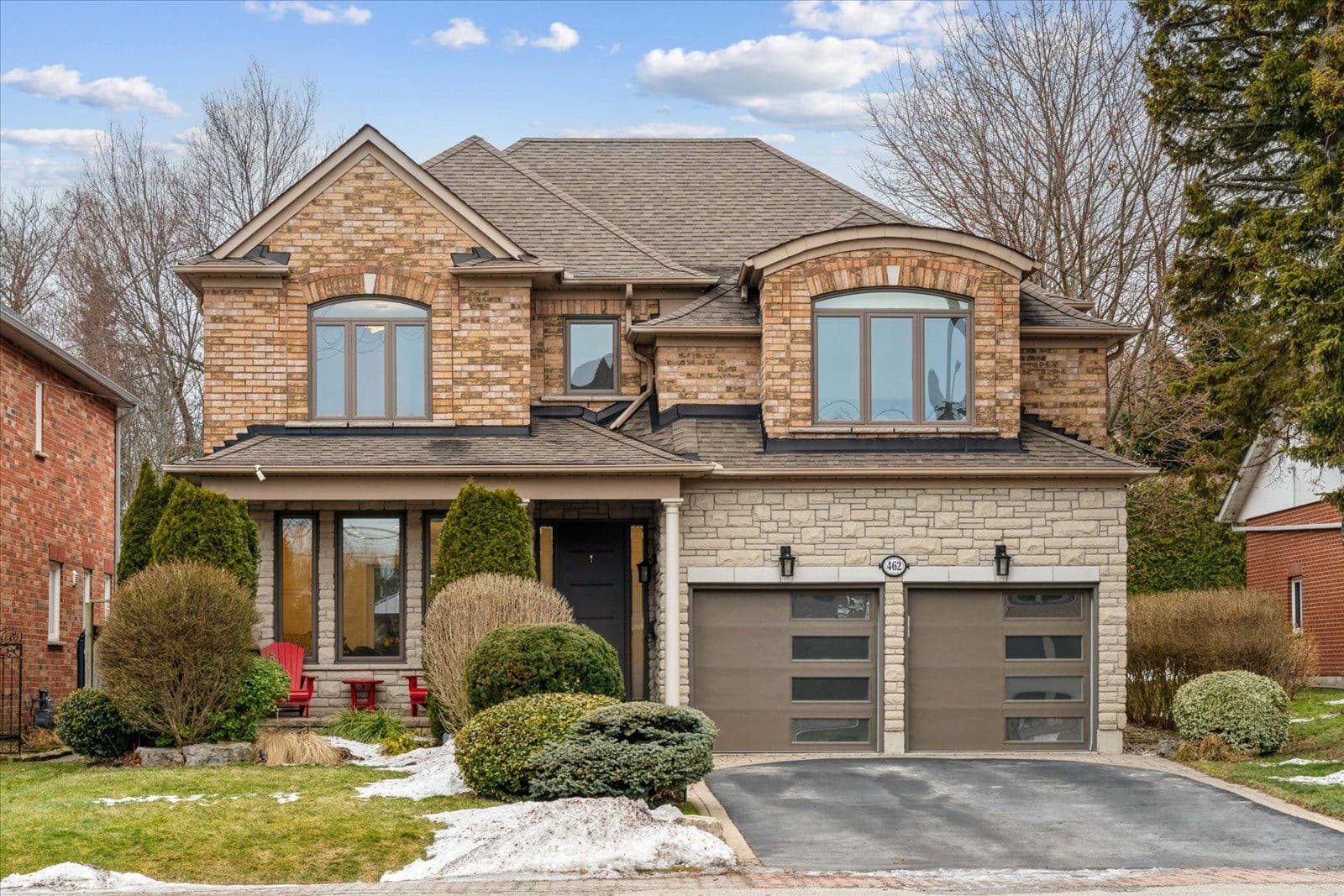 462 Oakwood Drive, Pickering, ON L1W 2M7