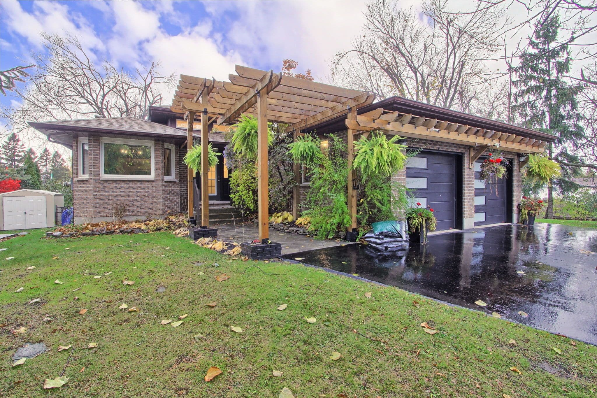 24 Maple Grove Road, Kawartha Lakes, ON K9V 4R6